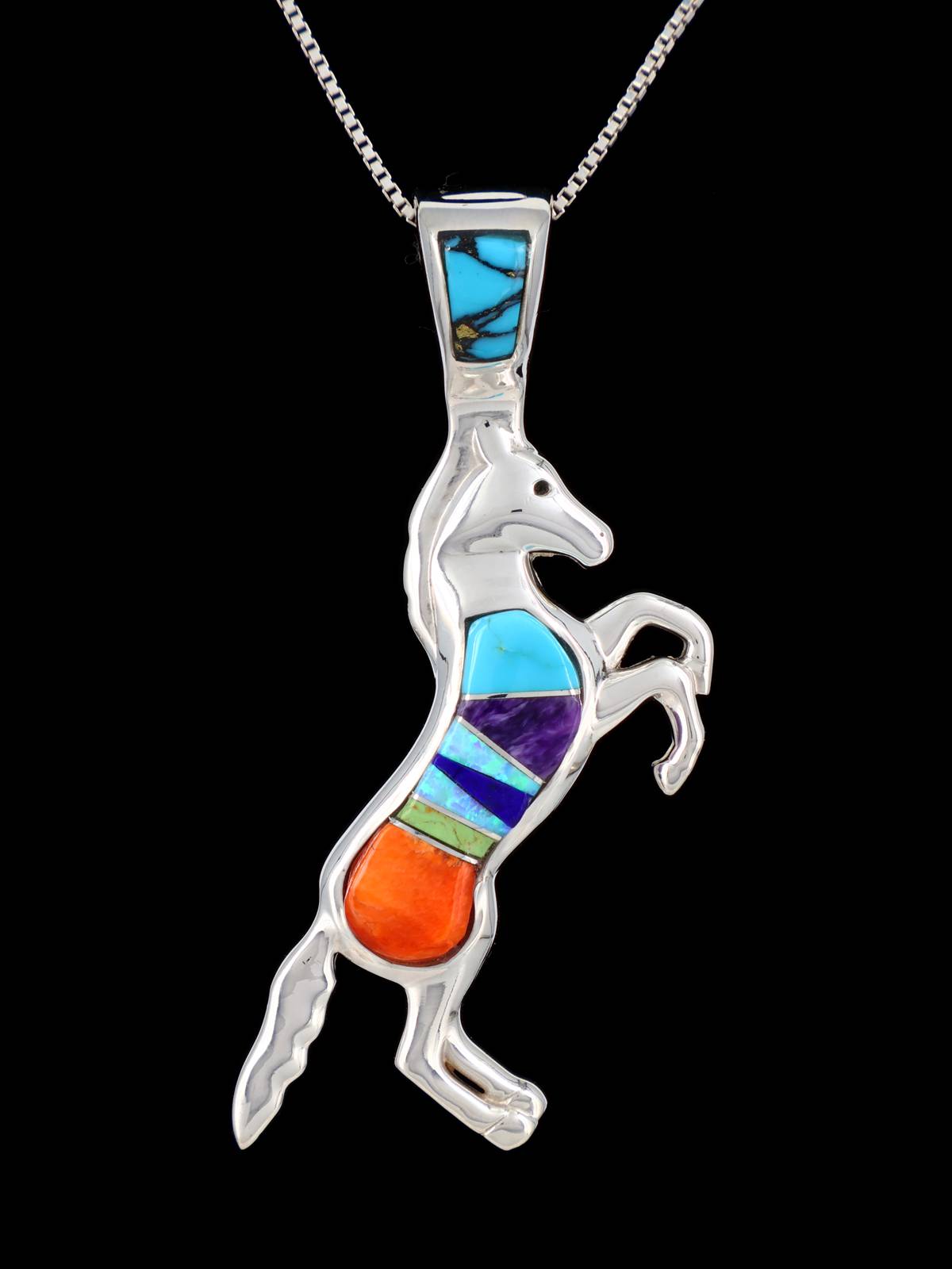 Pendentif papillon amérindien avec incrustation de pierres multiples