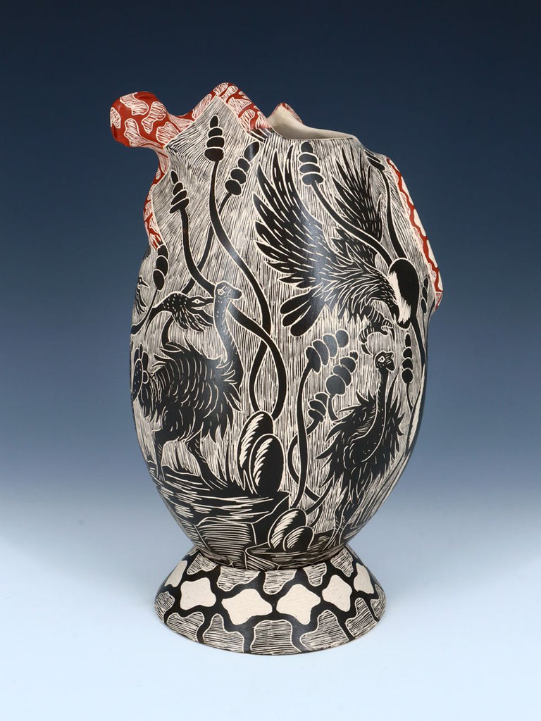 Large Mata Ortiz Hand Coiled Lizard Effigy Pottery with Matching Stand - PuebloDirect.com