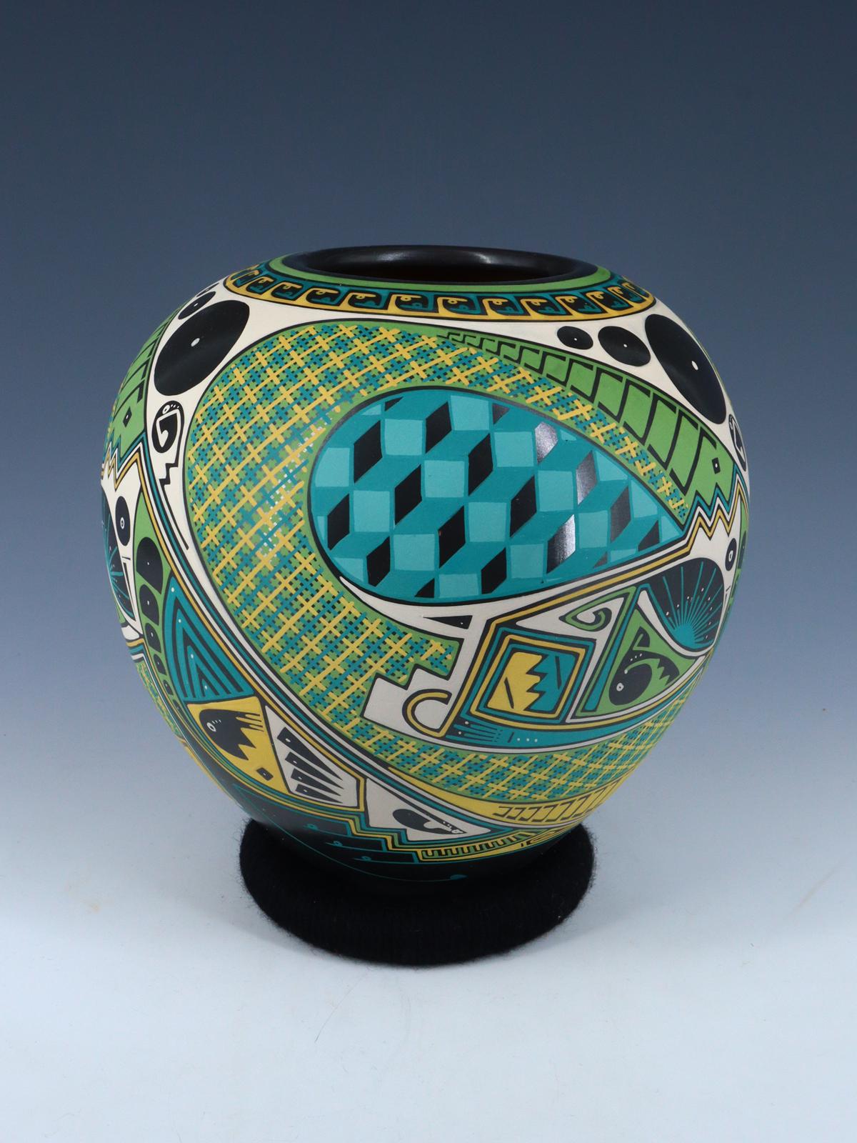 Mata Ortiz Hand Coiled and Painted Pottery Vase