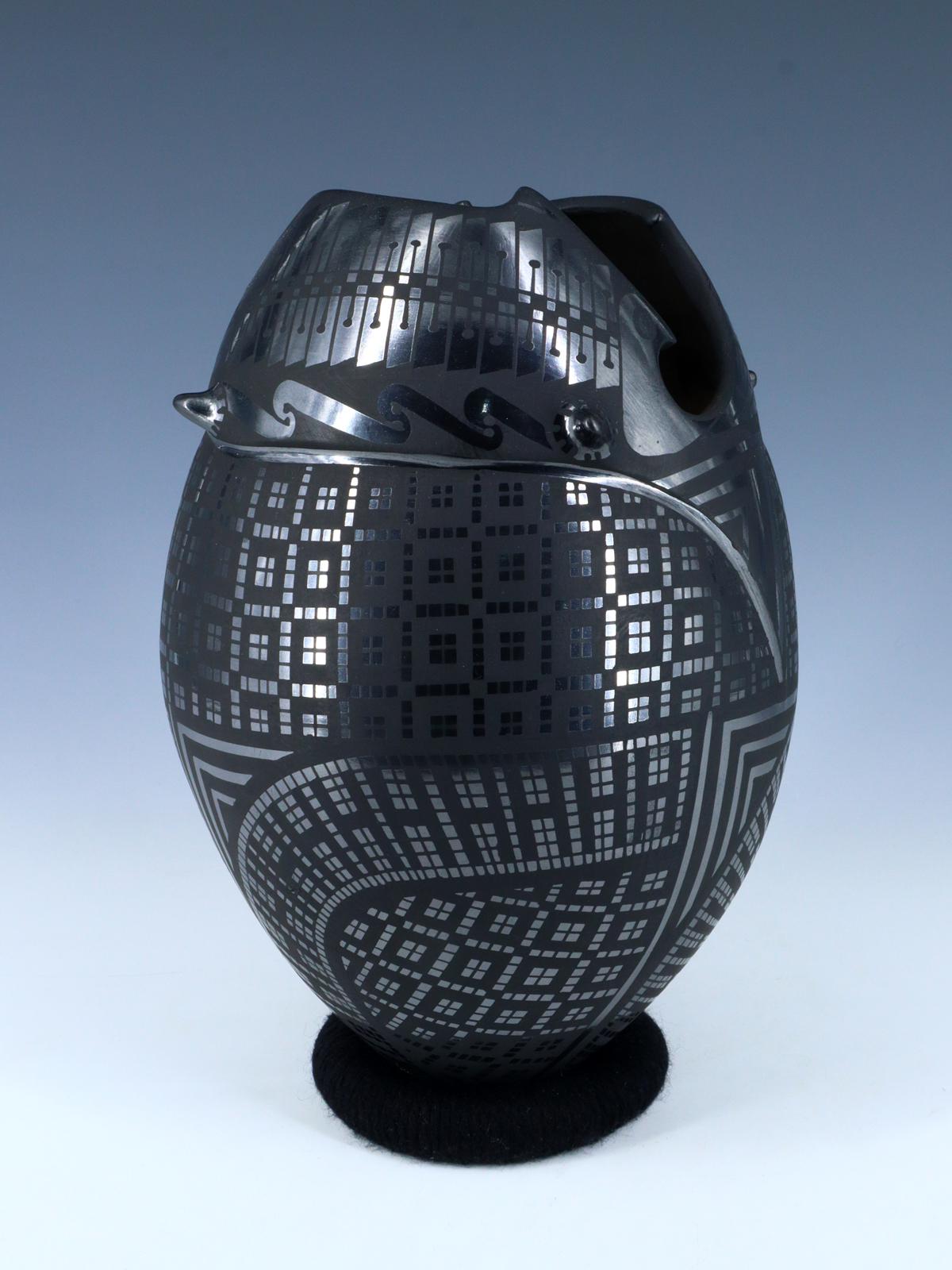 Mata Ortiz Hand Coiled Black Pottery