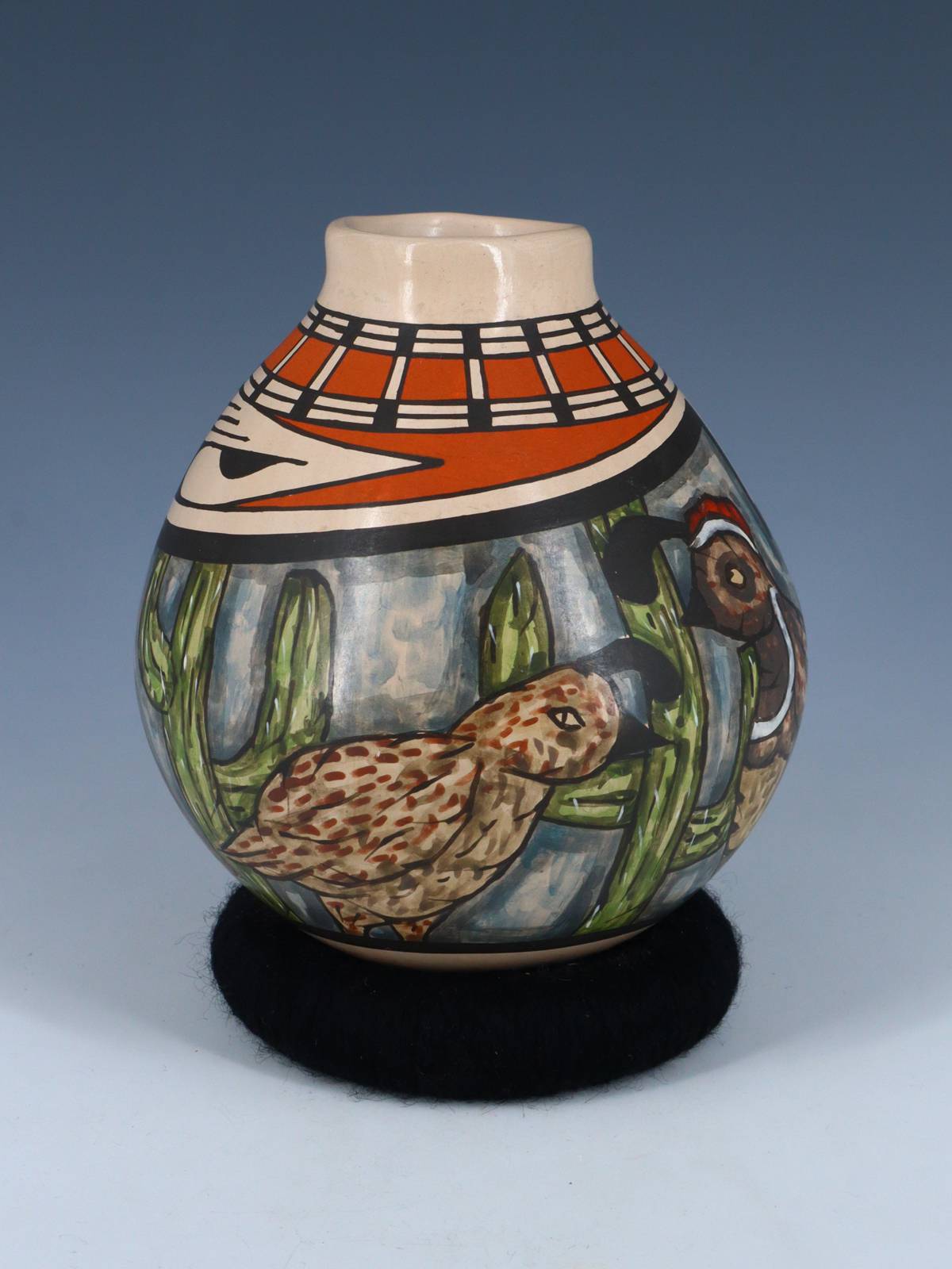 Mata Ortiz Hand Coiled Painted Bird Pottery - PuebloDirect.com