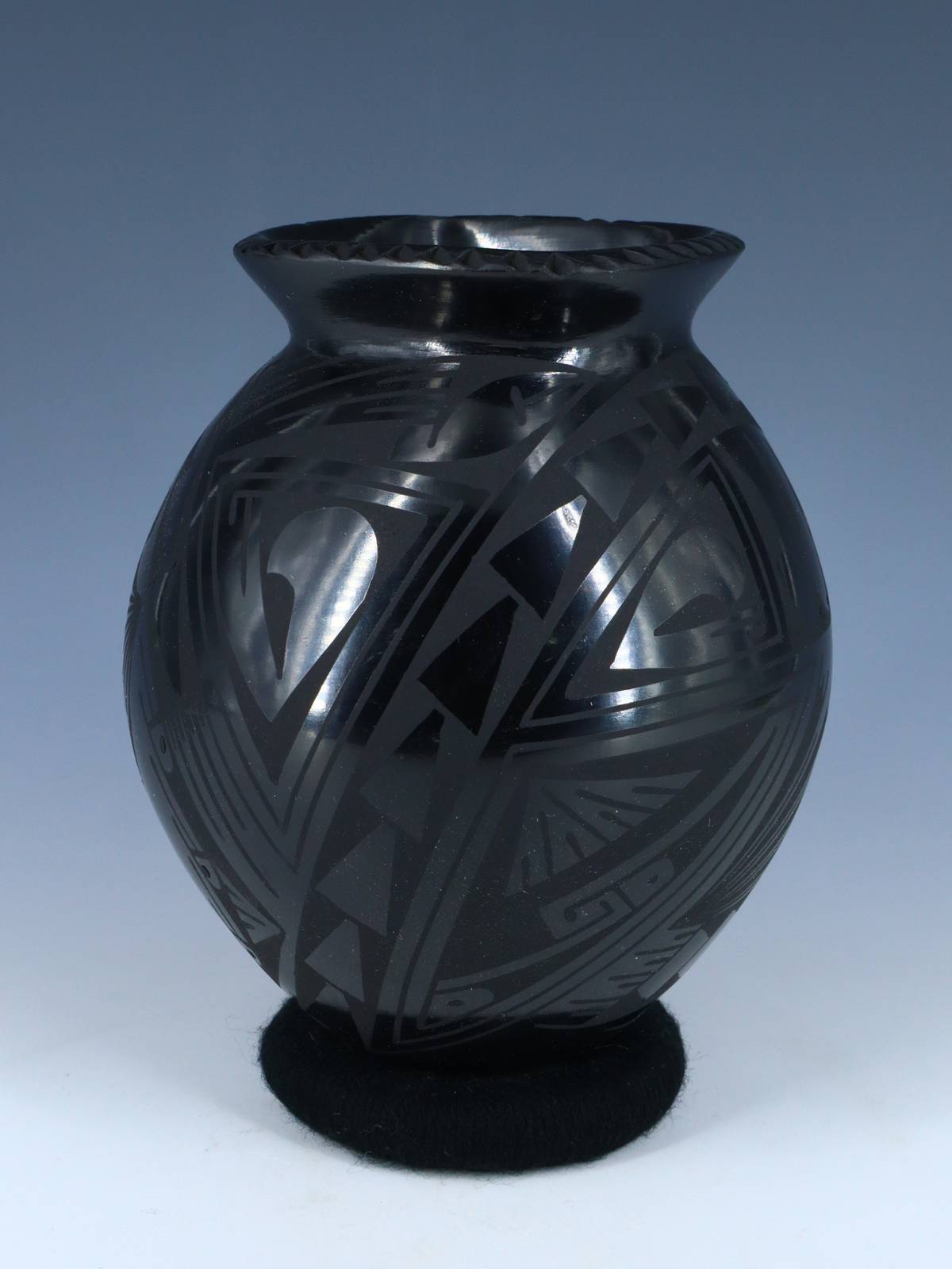 Mata Ortiz Hand Coiled Black Pottery Vase - PuebloDirect.com
