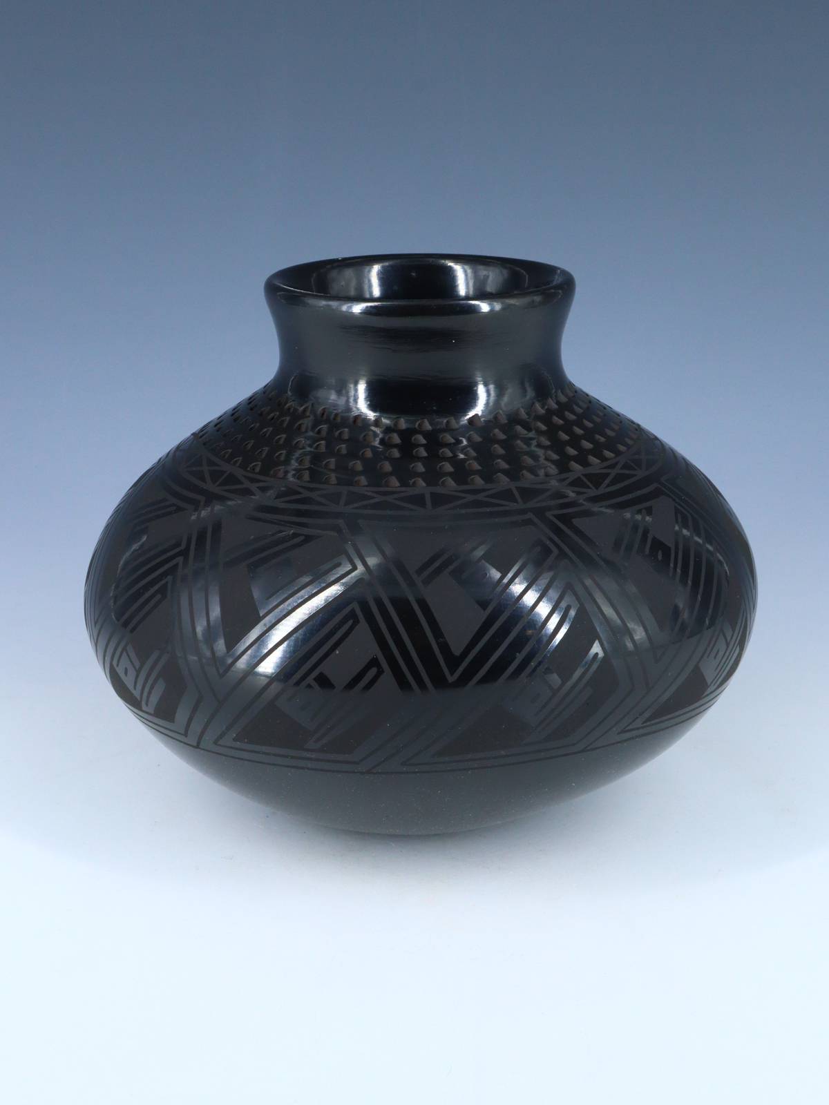 Mata Ortiz Black Pottery Vase - PuebloDirect.com
