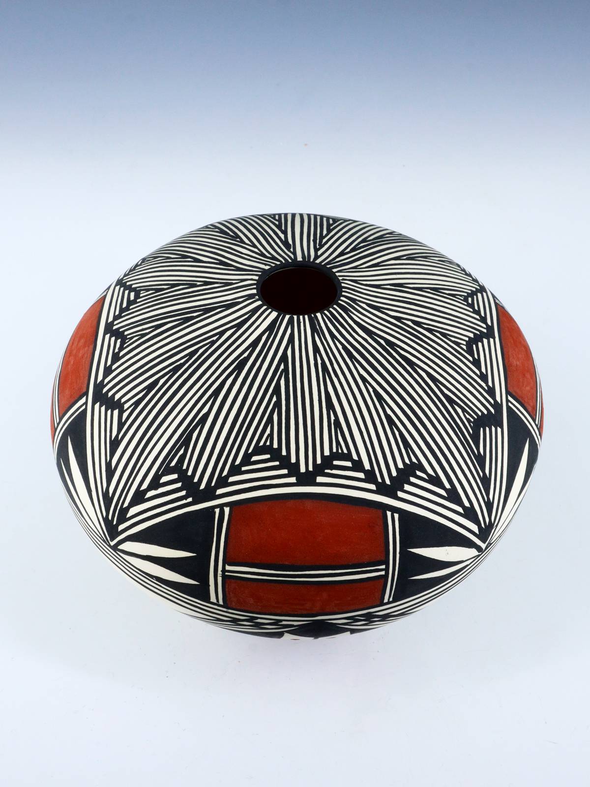 Acoma Pueblo Seed Pot - PuebloDirect.com