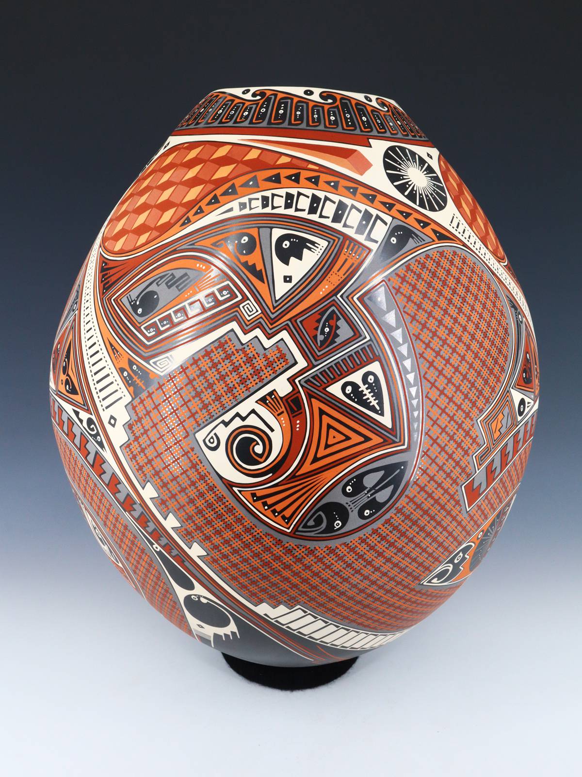 Large Mata Ortiz Hand Coiled and Painted Paquime Pottery - PuebloDirect.com