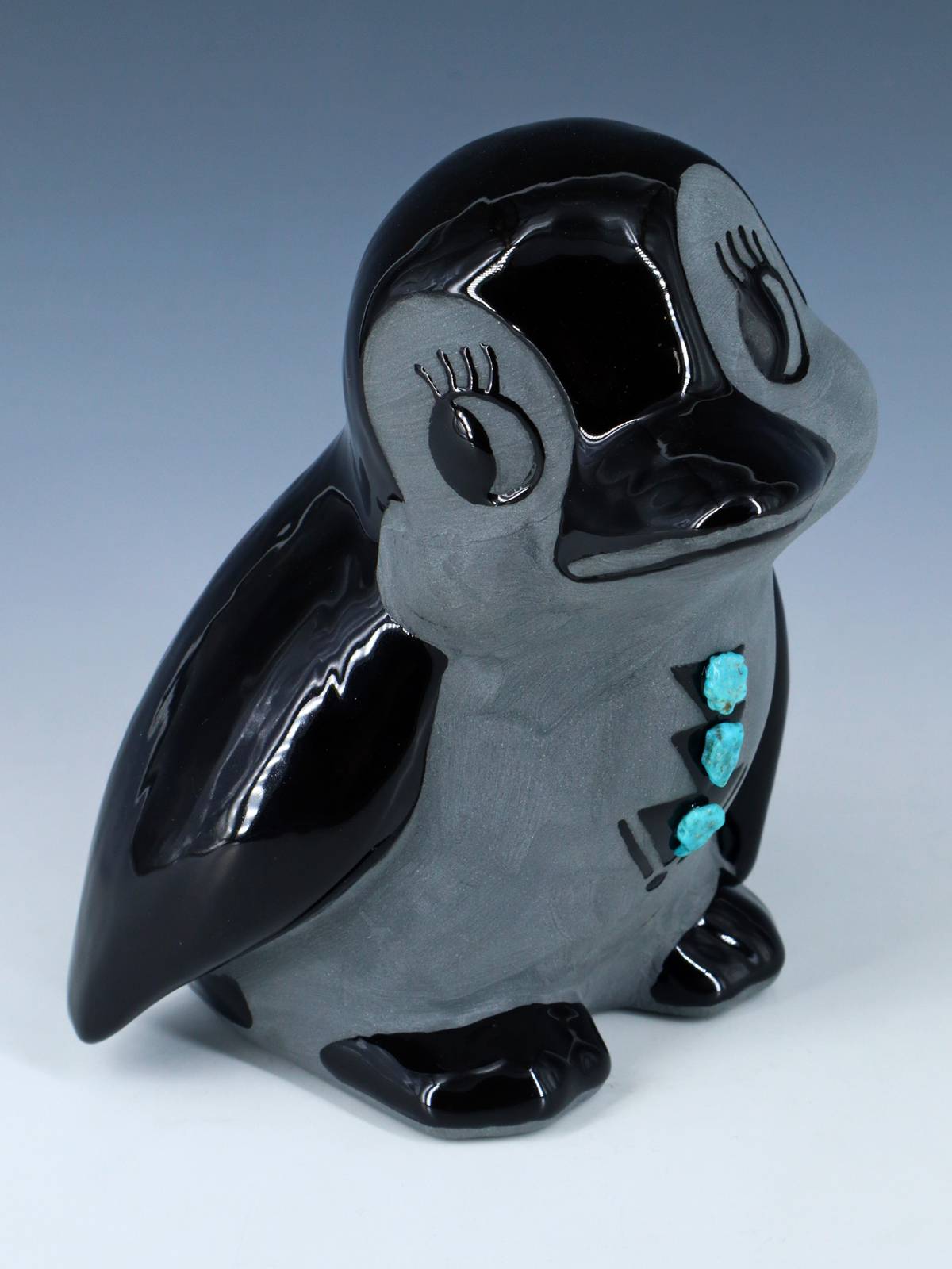 Pingouin de poterie noire de San Juan Pueblo