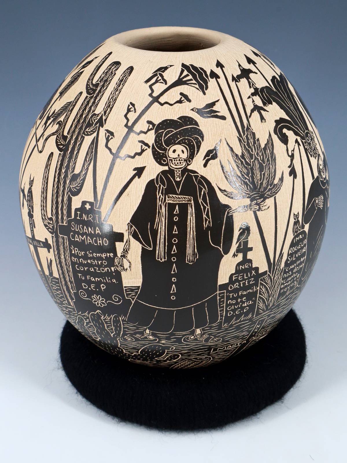 Mata Ortiz Etched Dia De Los Muertos Pottery