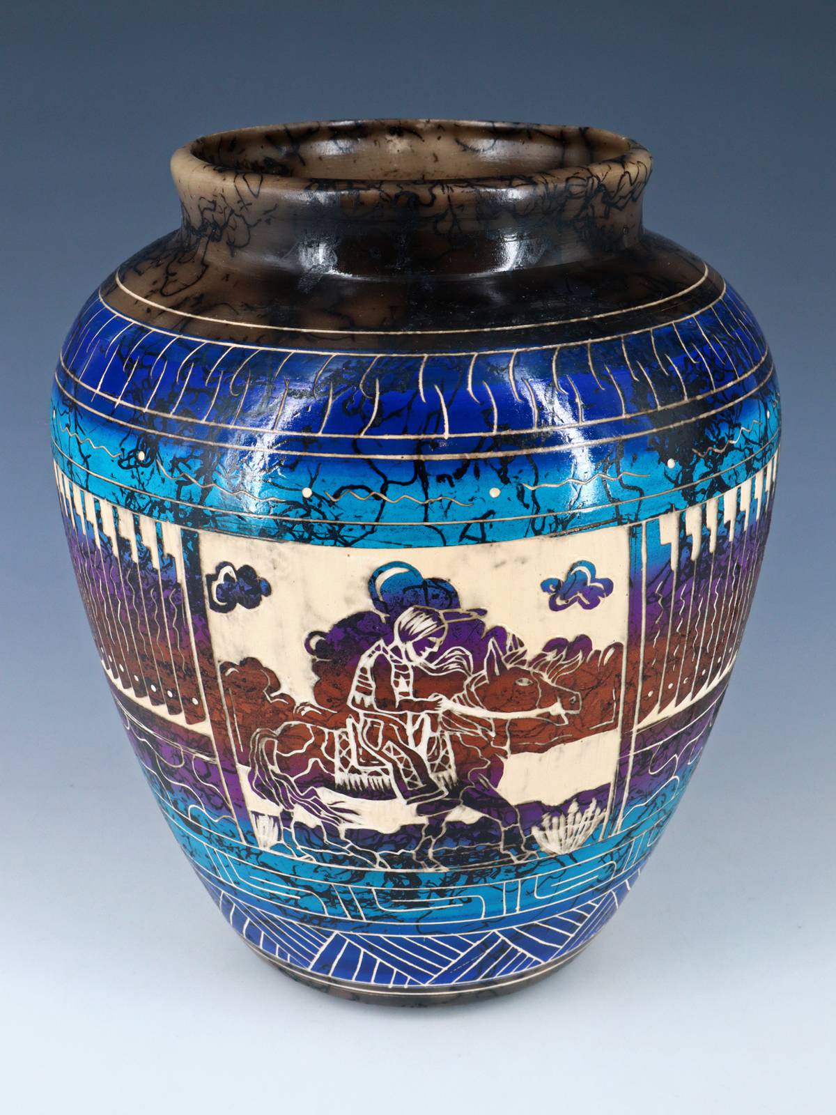 Navajo Etched Horsehair Pottery