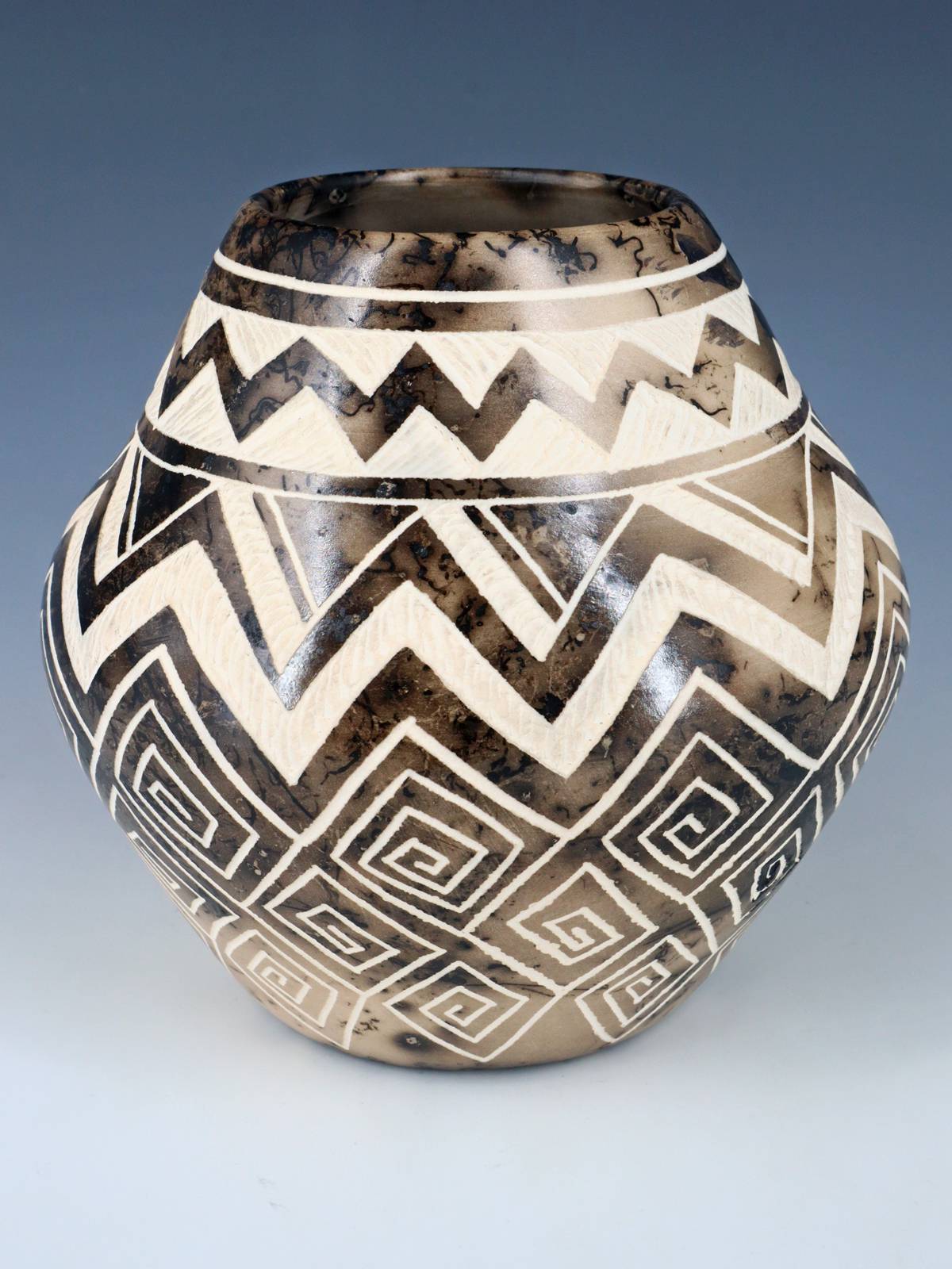 Acoma Pueblo Etched Horsehair Pottery Olla