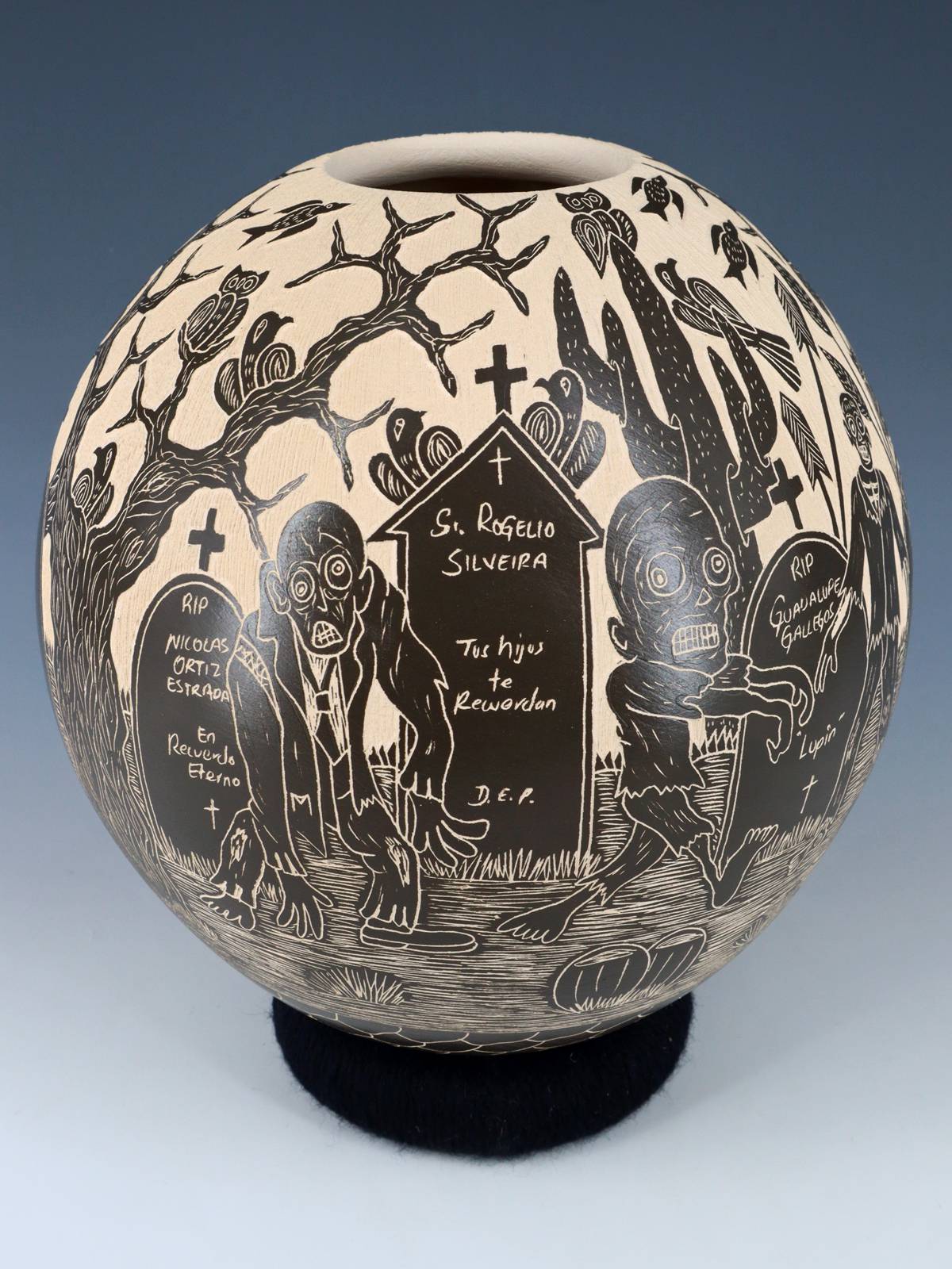 Mata Ortiz Hand Coiled Dia De Los Muertos Etched Pottery