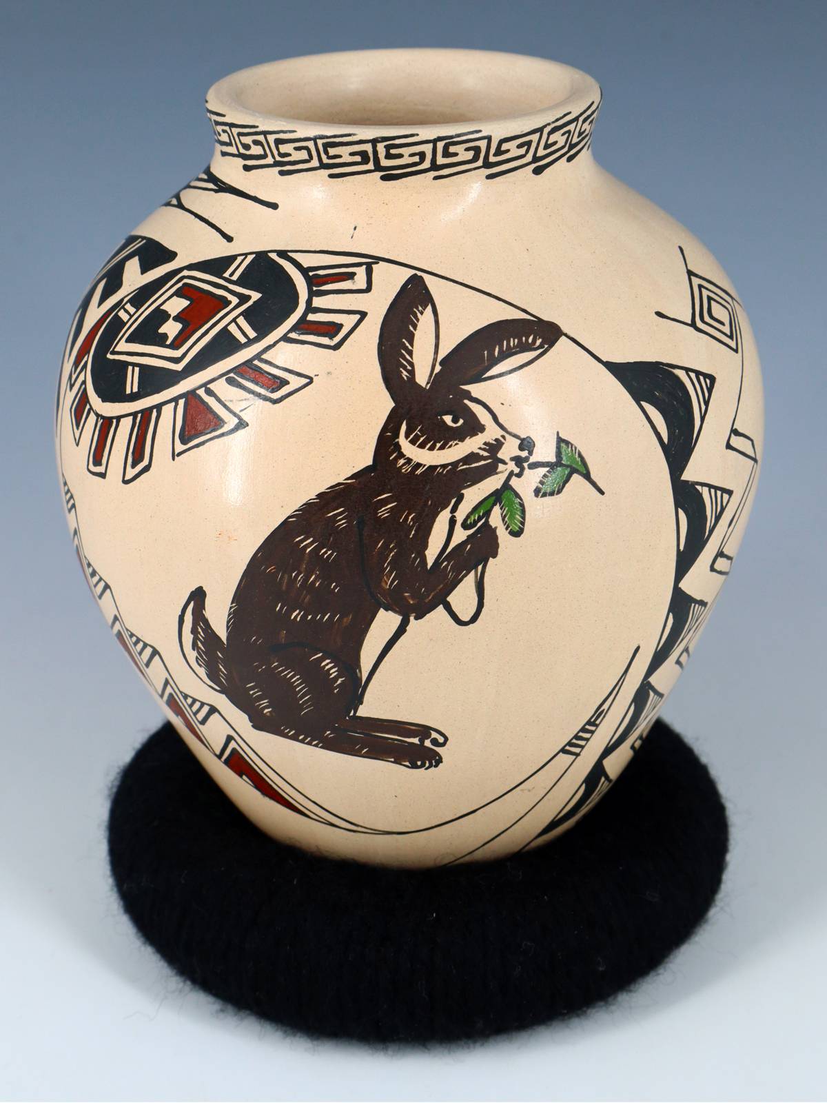 Mata Ortiz Hand Coiled Nature Pottery Vase