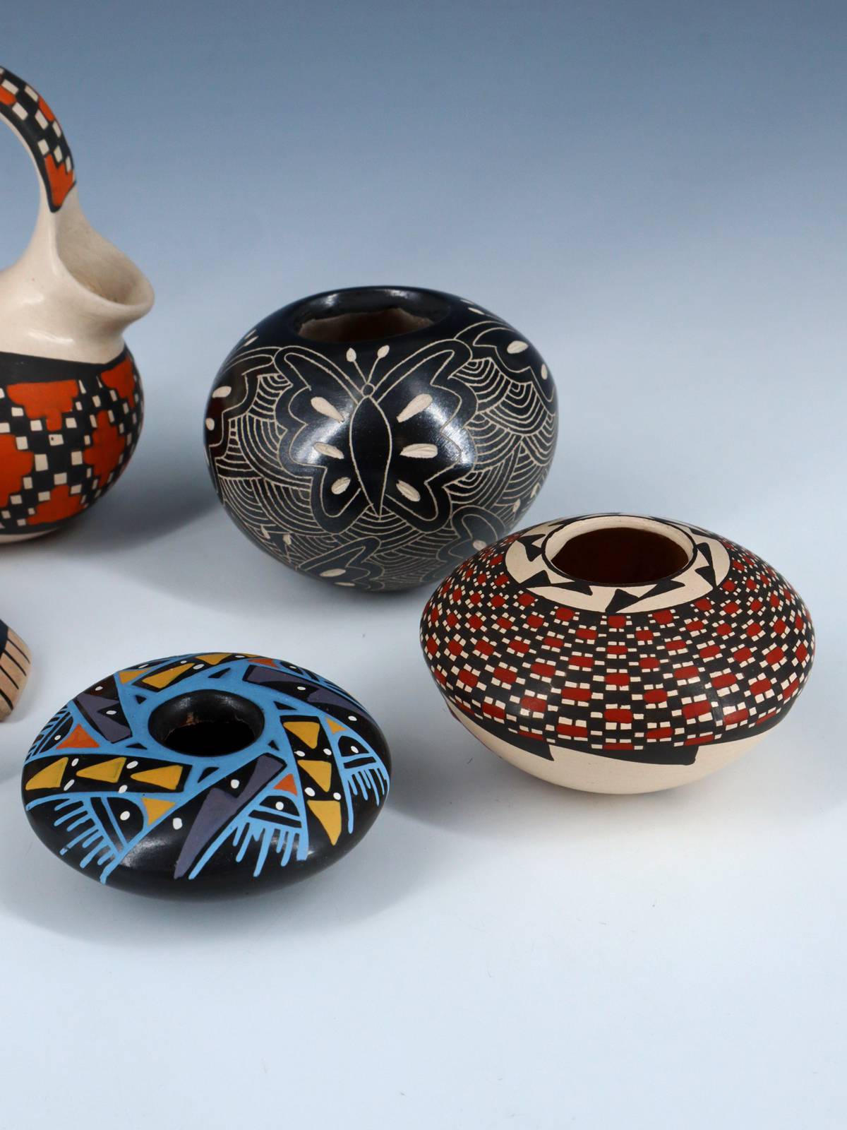 Mata Ortiz Hand Coiled Pottery Miniature Set - PuebloDirect.com