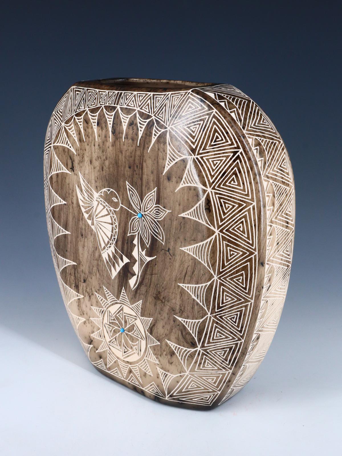 Etched Hummingbird Horsehair Acoma Pueblo Pillow Pot