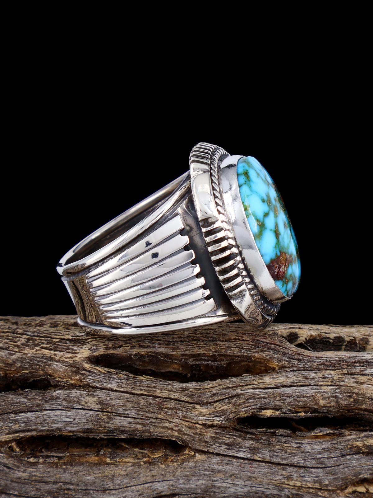 Kingman Turquoise Ring, Size 9 - PuebloDirect.com