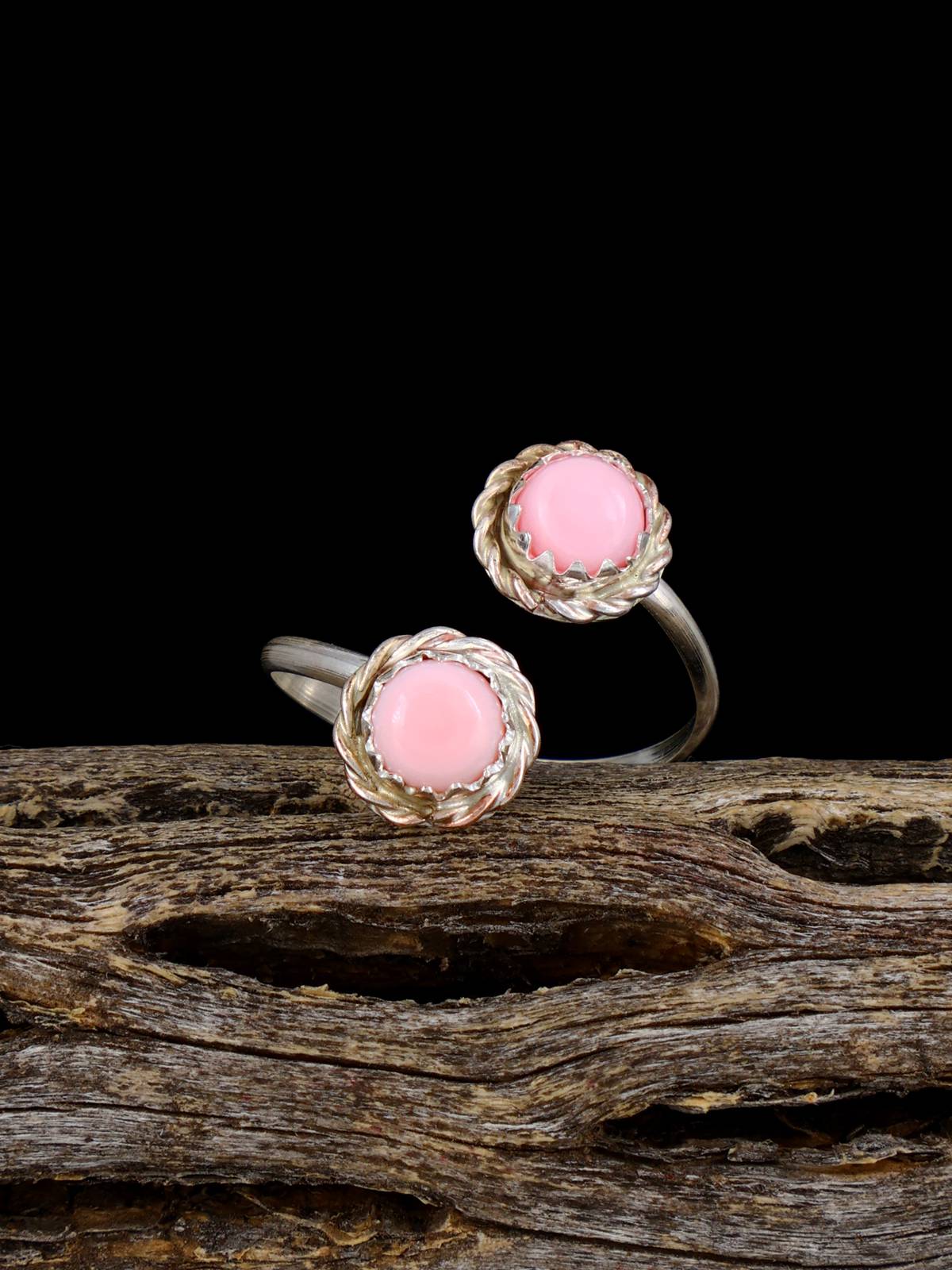Anillo de plata de ley con caracola rosa nativa americana, ajustable