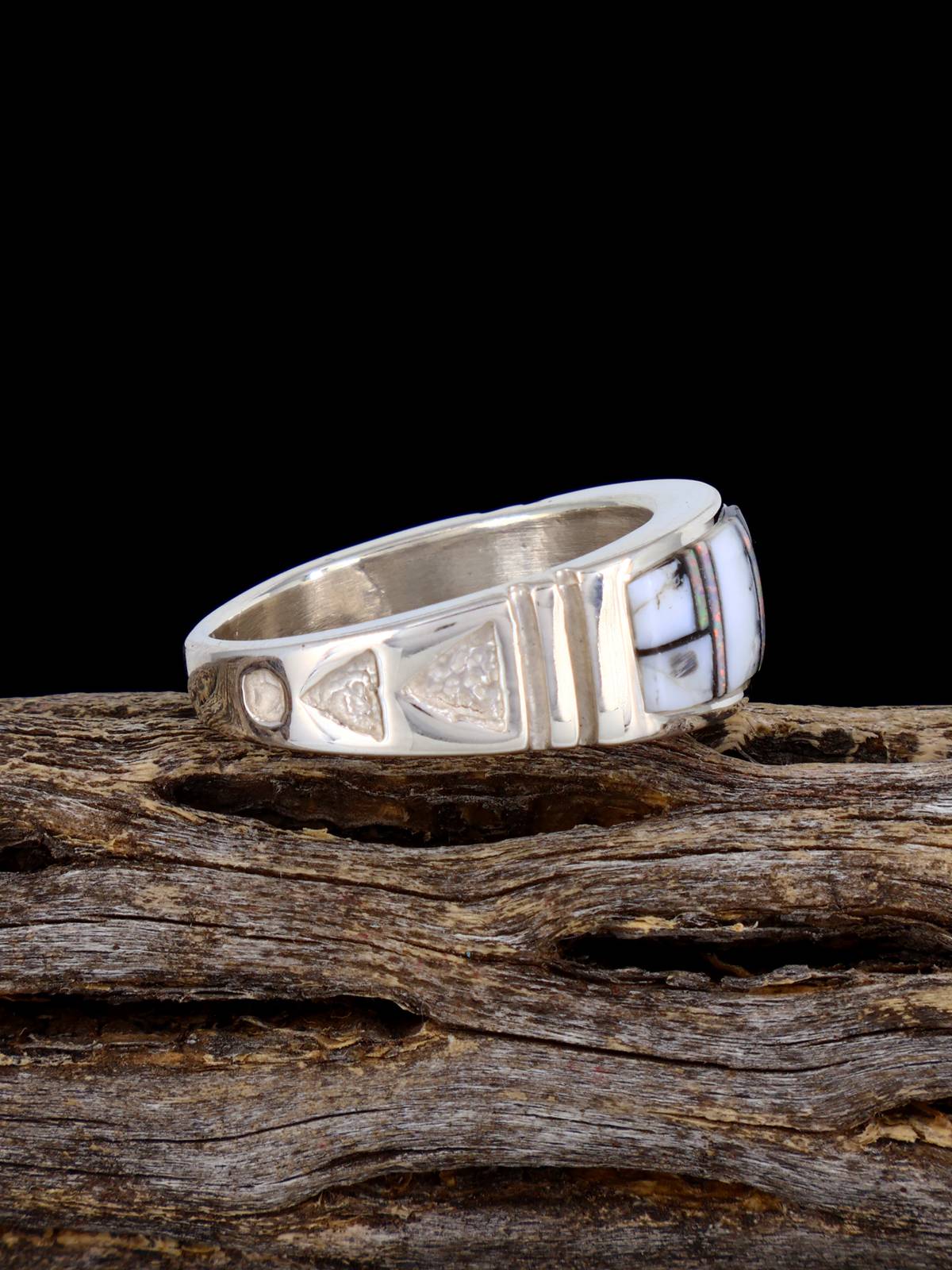 Bague incrustation de buffle blanc Navajo taille 12