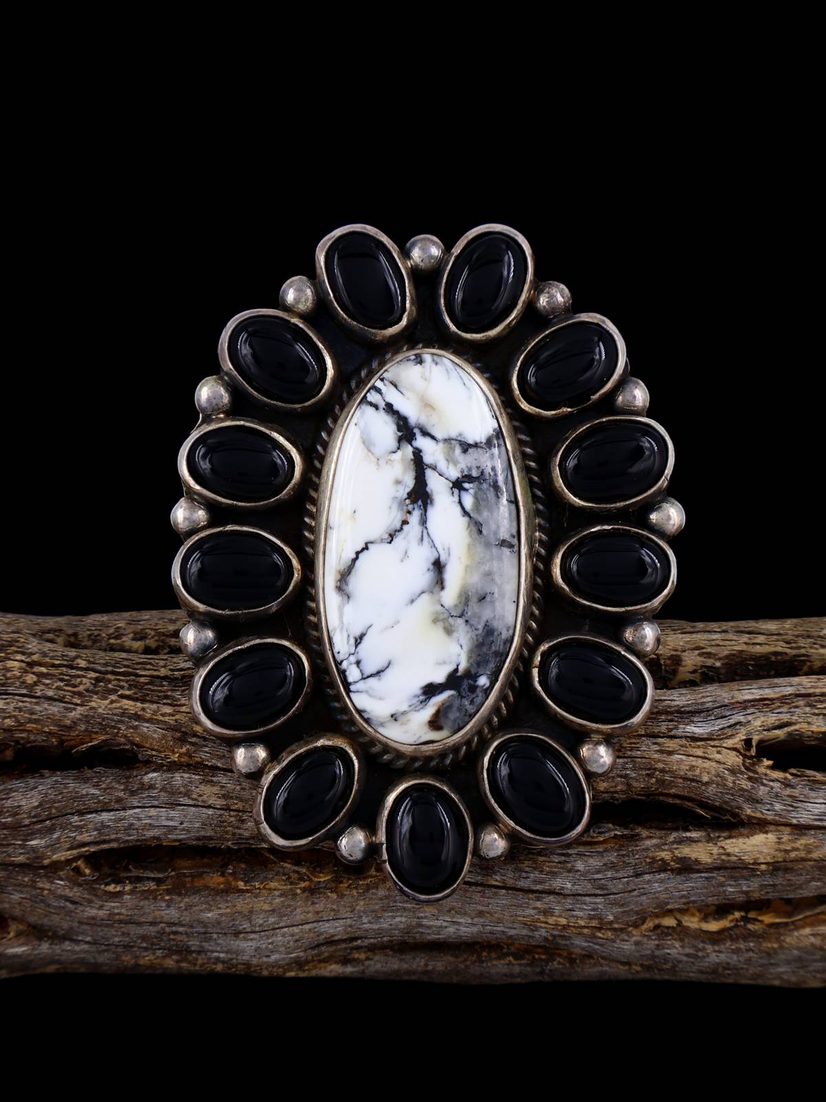 Anillo de racimo de búfalo blanco y turquesa navajo, tamaño 6 3/4