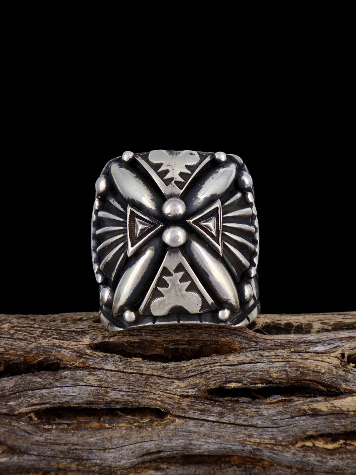Navajo Sculpted Sterling Silver Ring Size 13