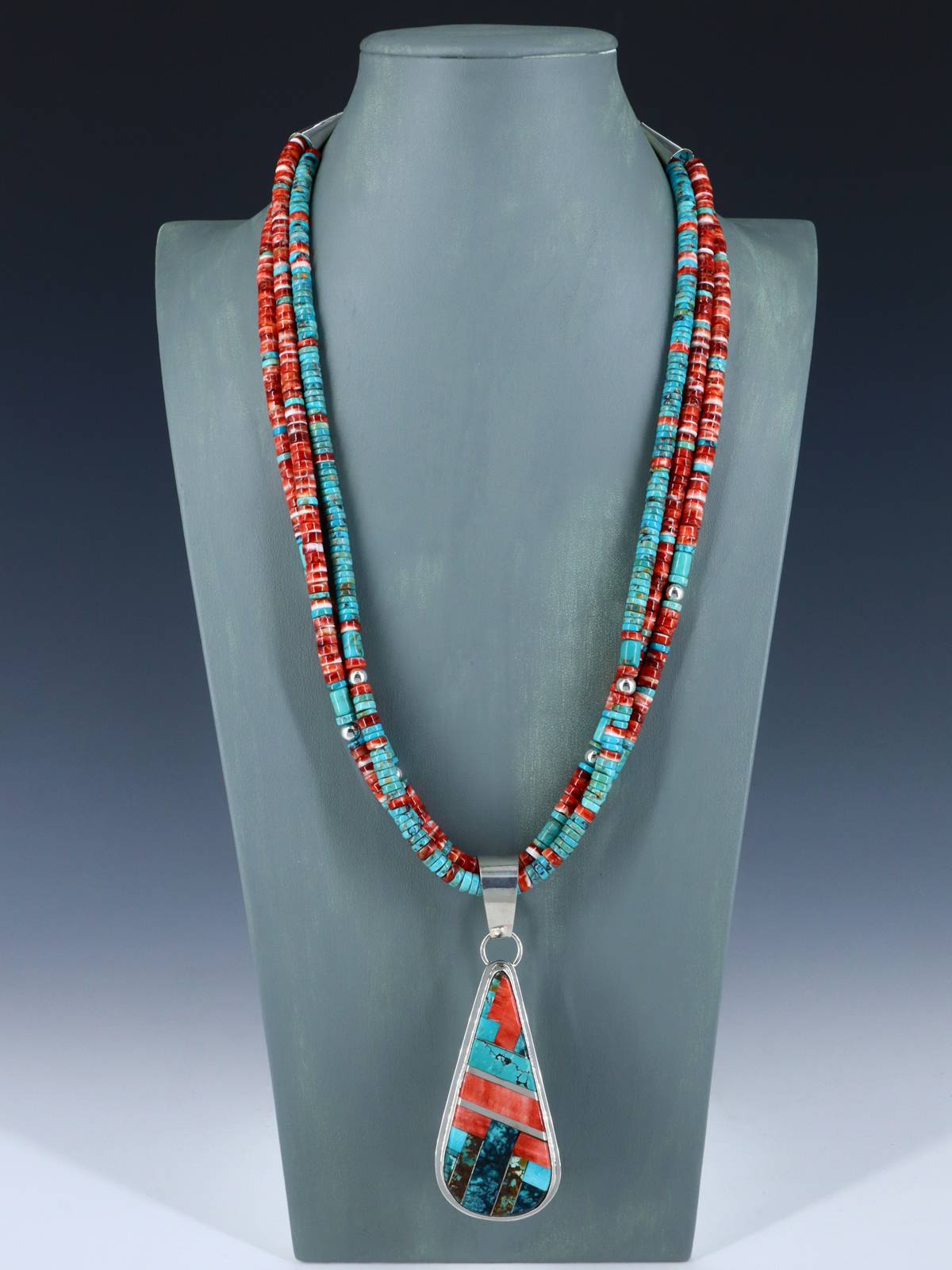 Native American Santo Domingo Spiny Oyster and Turquoise Necklace - PuebloDirect.com