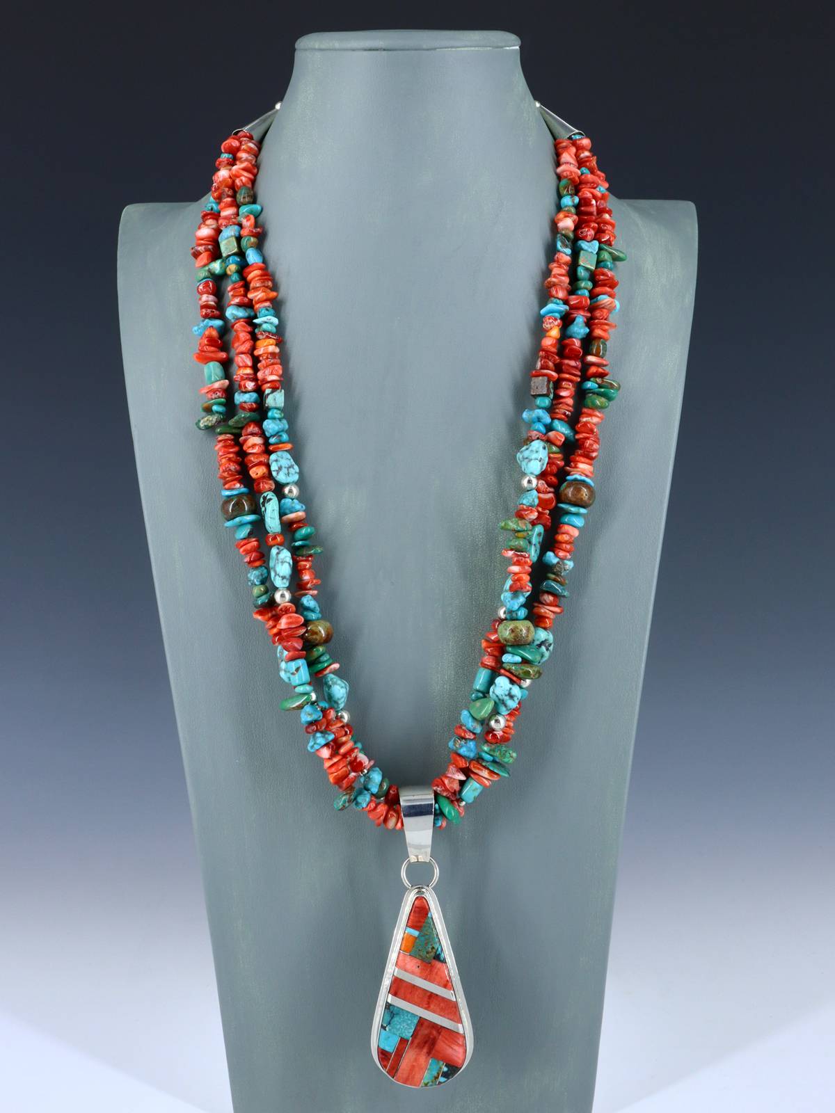 Native American Santo Domingo Spiny Oyster and Turquoise Necklace - PuebloDirect.com