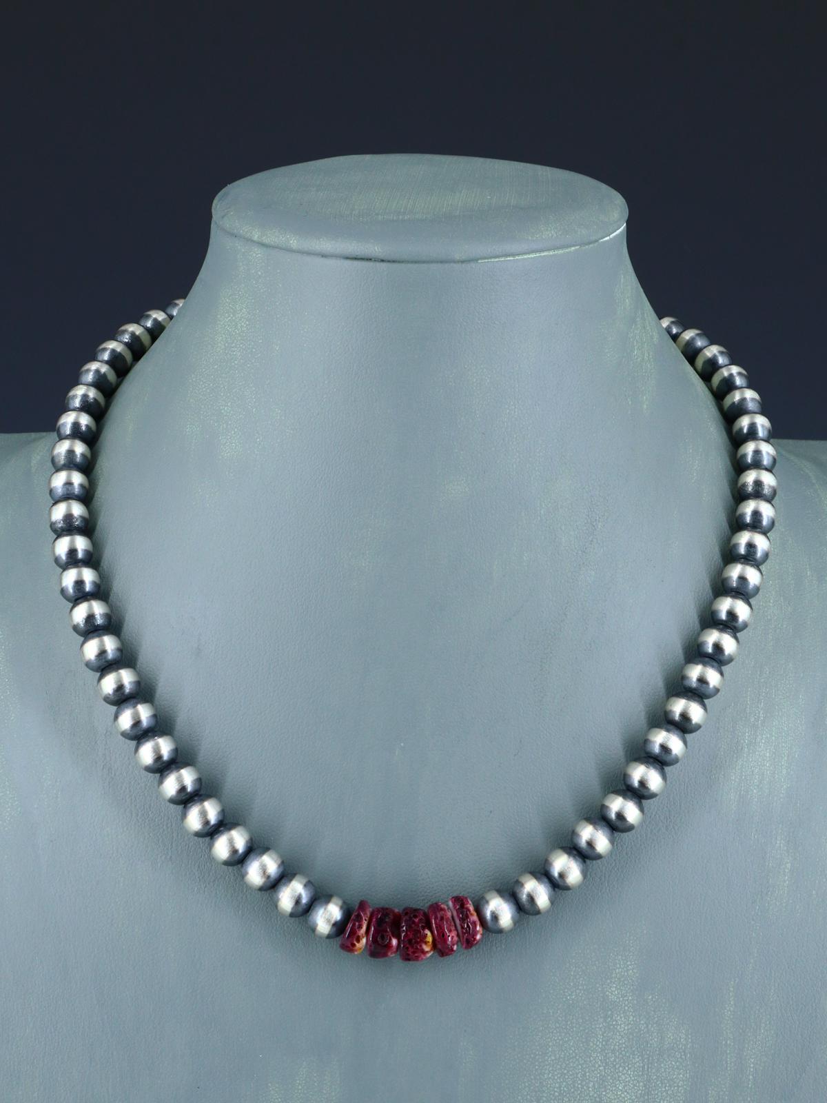 18" Native American Spiny Oyster and Silver Bead Necklace