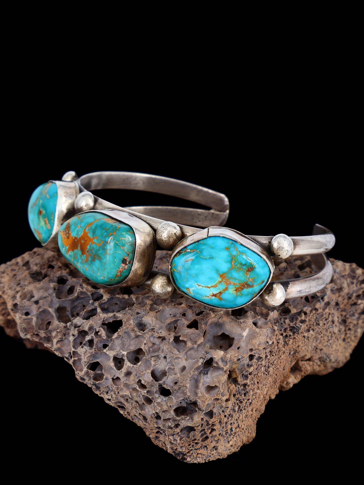 Vintage Native American Nevada Turquoise Sterling Silver Cuff Bracelet