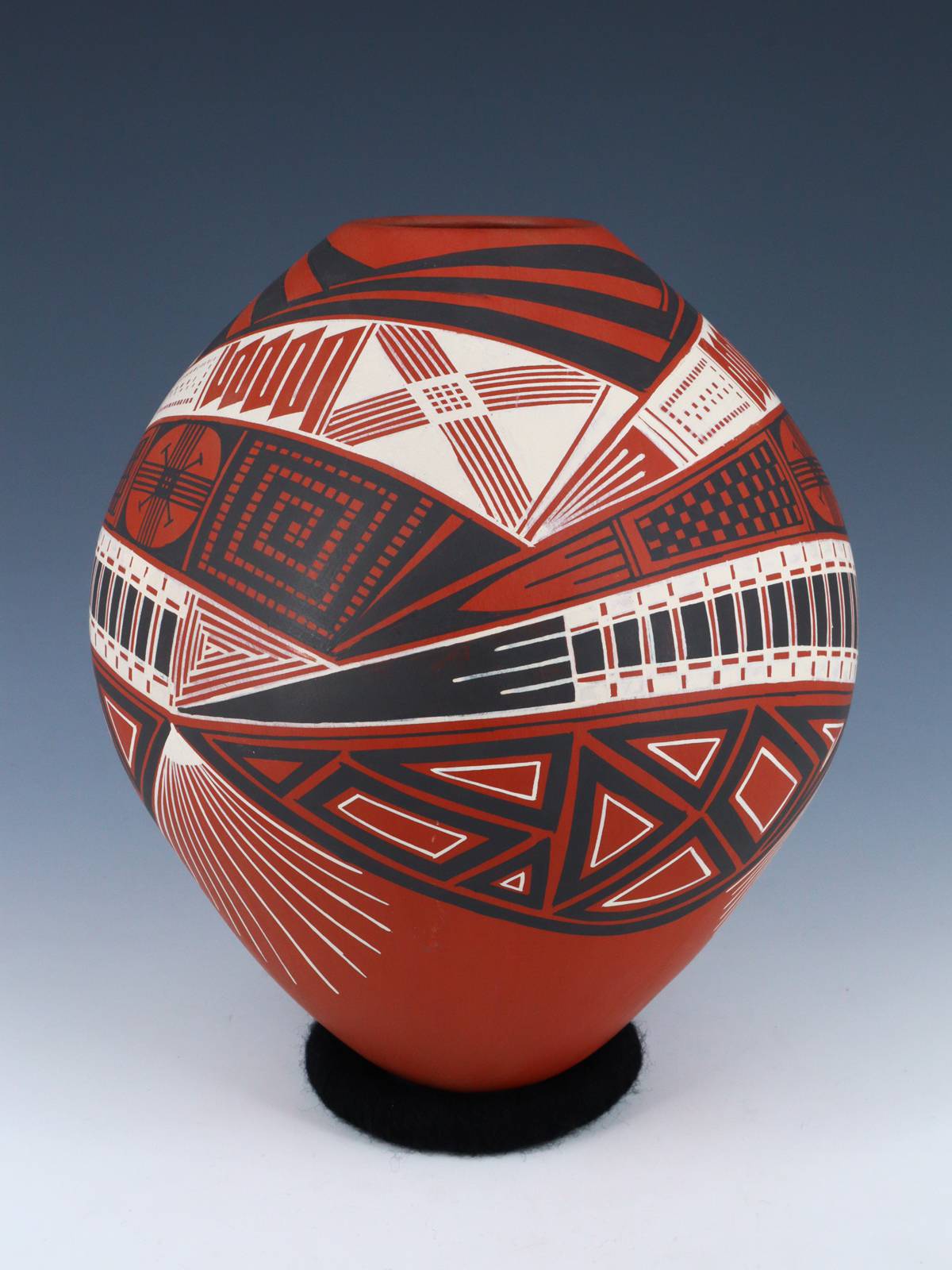 Hand Coiled Mata Ortiz Painted and Etched Pottery - PuebloDirect.com