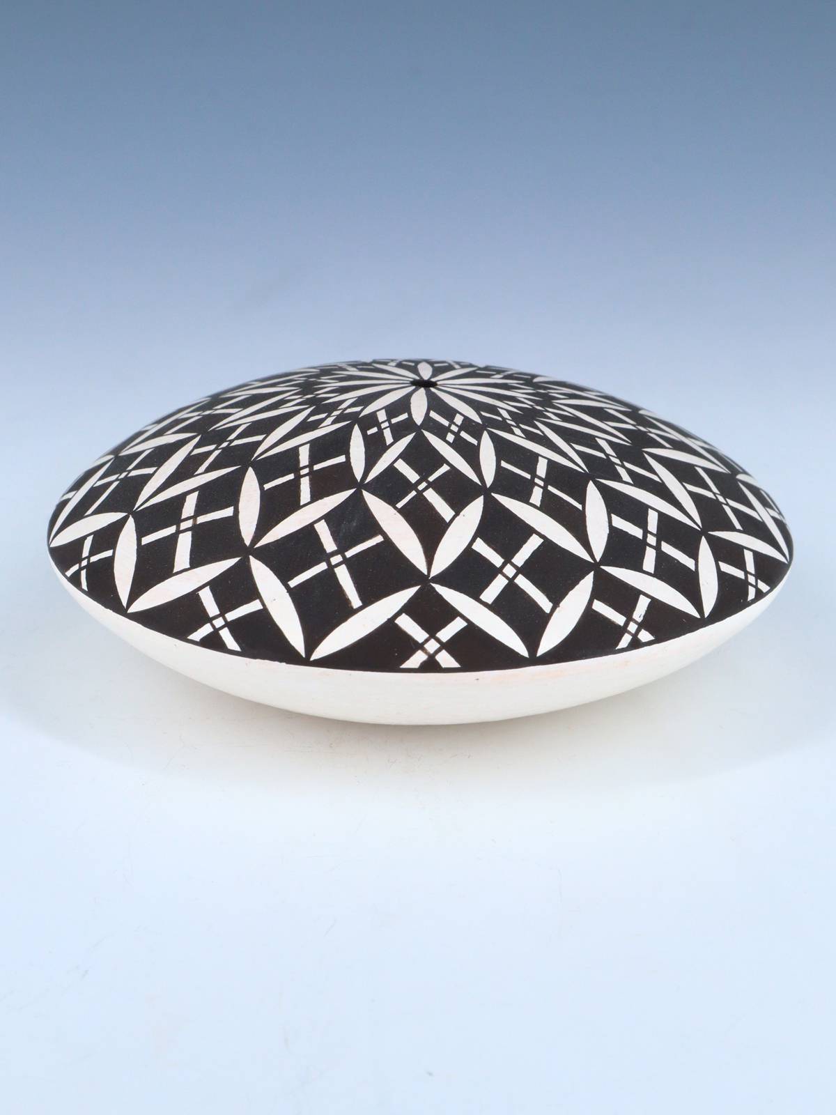 Hand Made Acoma Pueblo Pottery Eye Dazzler Seed Pot - PuebloDirect.com