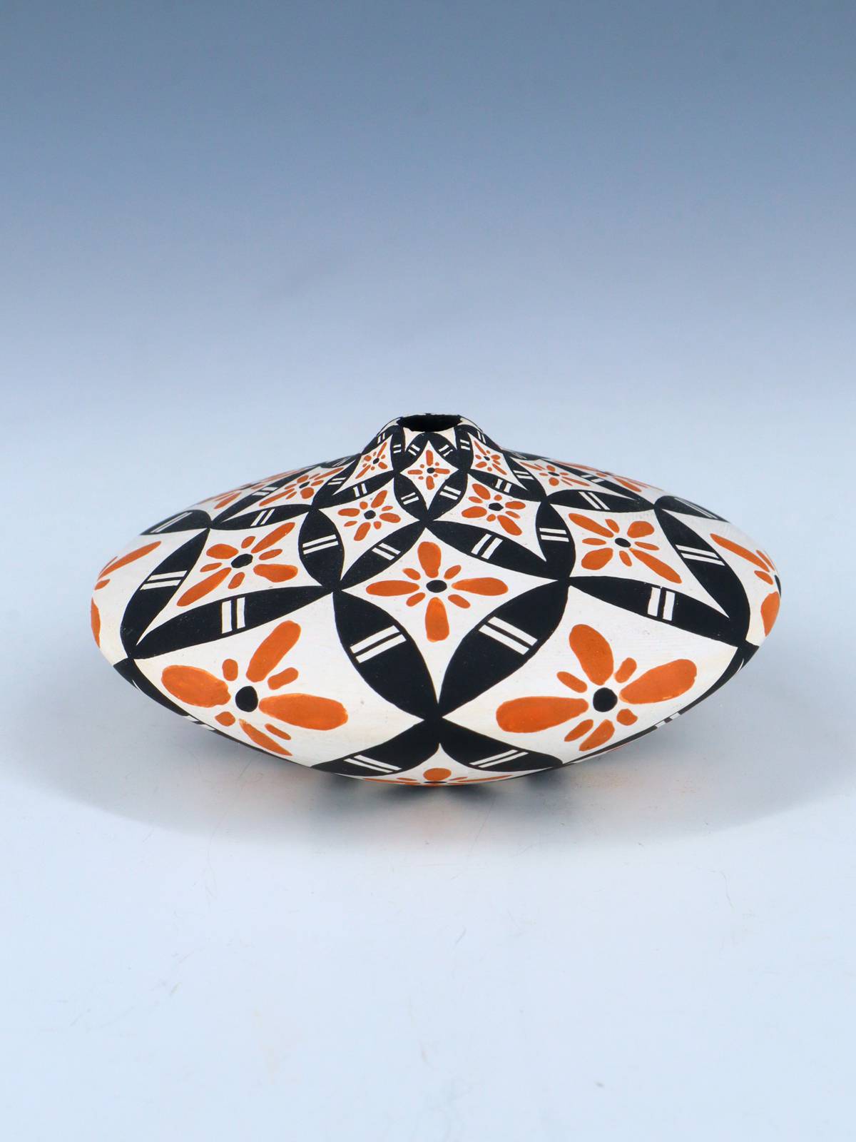 Hand Made Acoma Pueblo Pottery Eye Dazzler Seed Pot - PuebloDirect.com