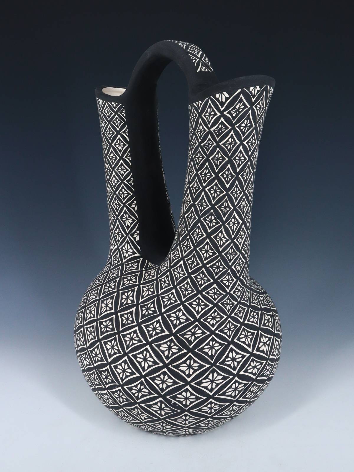 Large Acoma Pueblo Pottery Wedding Vase - PuebloDirect.com