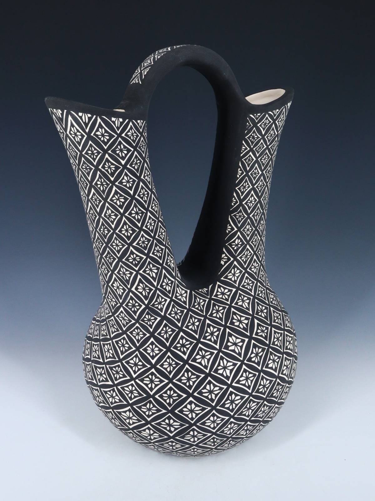Large Acoma Pueblo Pottery Wedding Vase - PuebloDirect.com