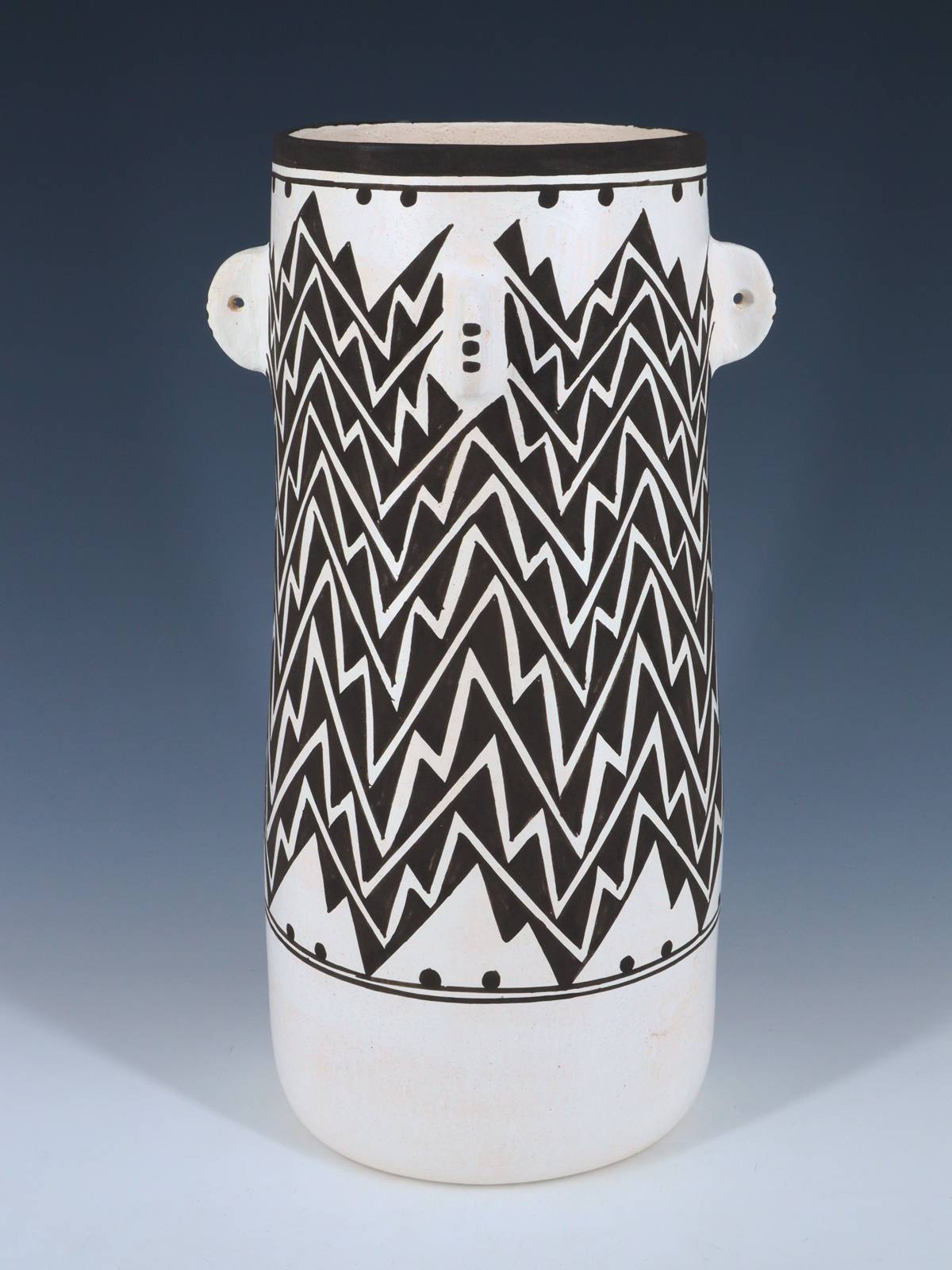 Laguna Pueblo Hand Coiled Pottery - PuebloDirect.com