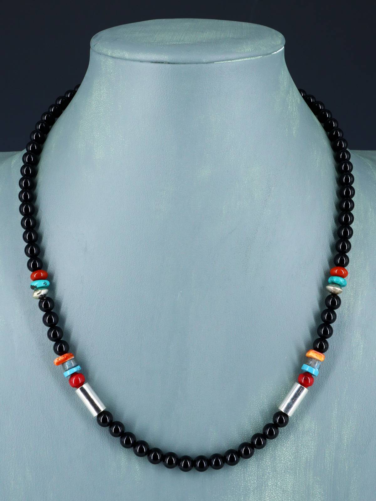 20" Navajo Single Strand Onyx Necklace