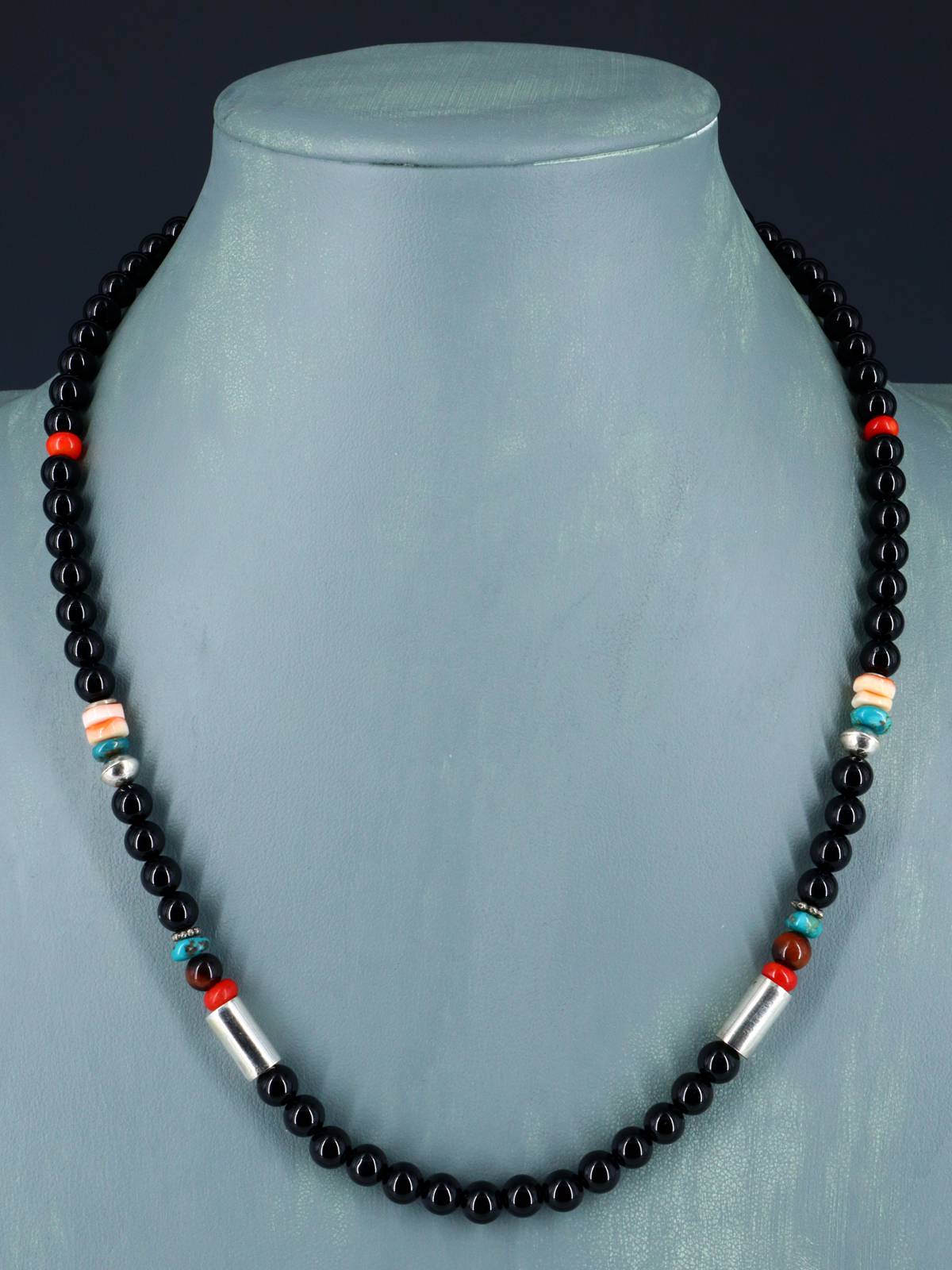 20" Navajo Single Strand Onyx Necklace