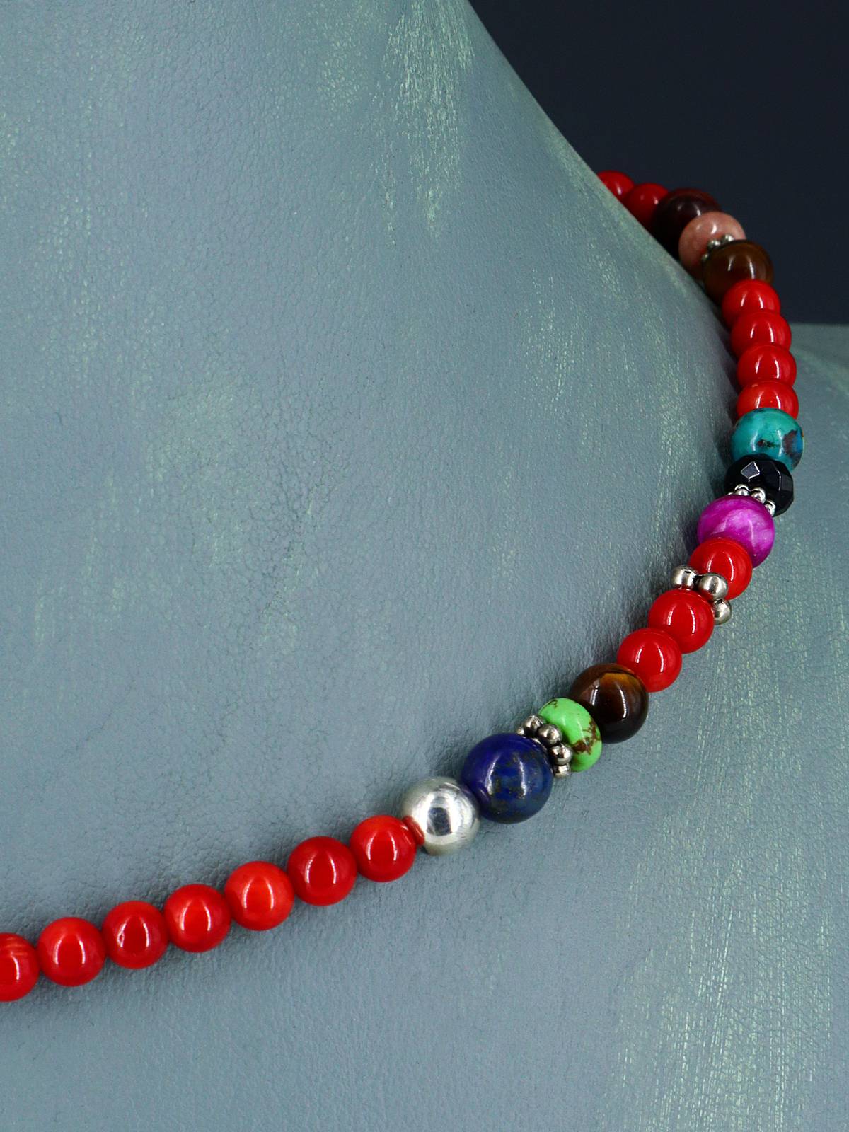 16" Navajo Single Strand Dyed Bamboo Coral Necklace