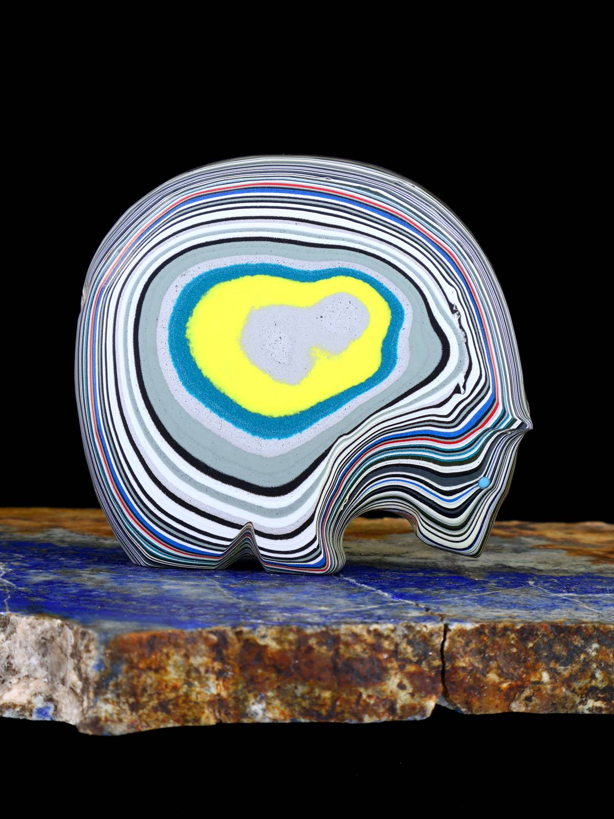Fordite Bear Zuni Fetish
