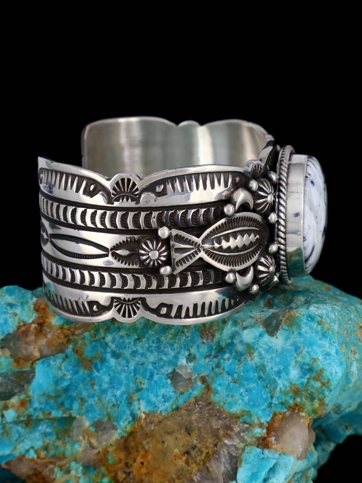 Navajo Jewelry Sterling Silver White Buffalo Cuff Bracelet - PuebloDirect.com