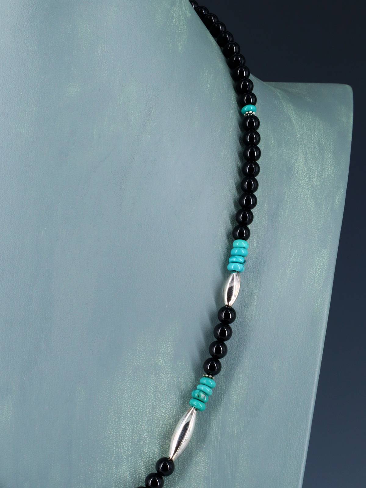 22" Navajo Single Strand Black Onyx Necklace