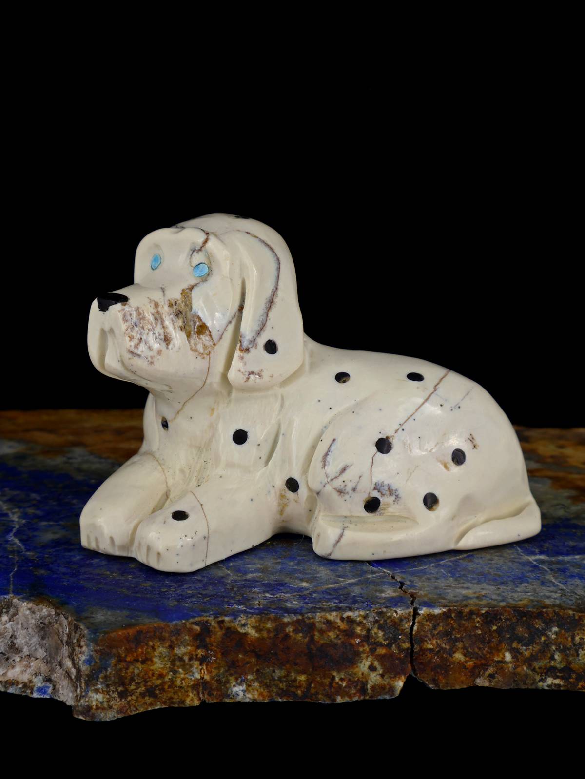 Serpentine Dog Zuni Fetish - PuebloDirect.com