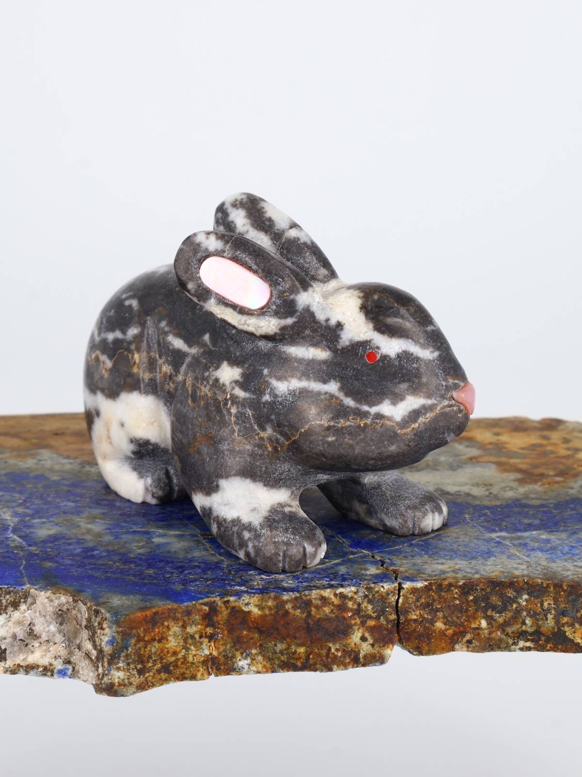 Marble Rabbit Zuni Fetish - PuebloDirect.com