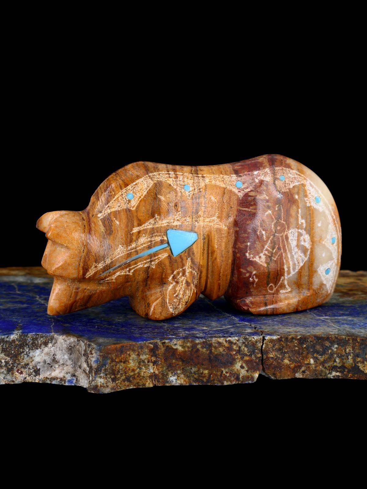 Onyx Bear Zuni Fetish – PuebloDirect.com