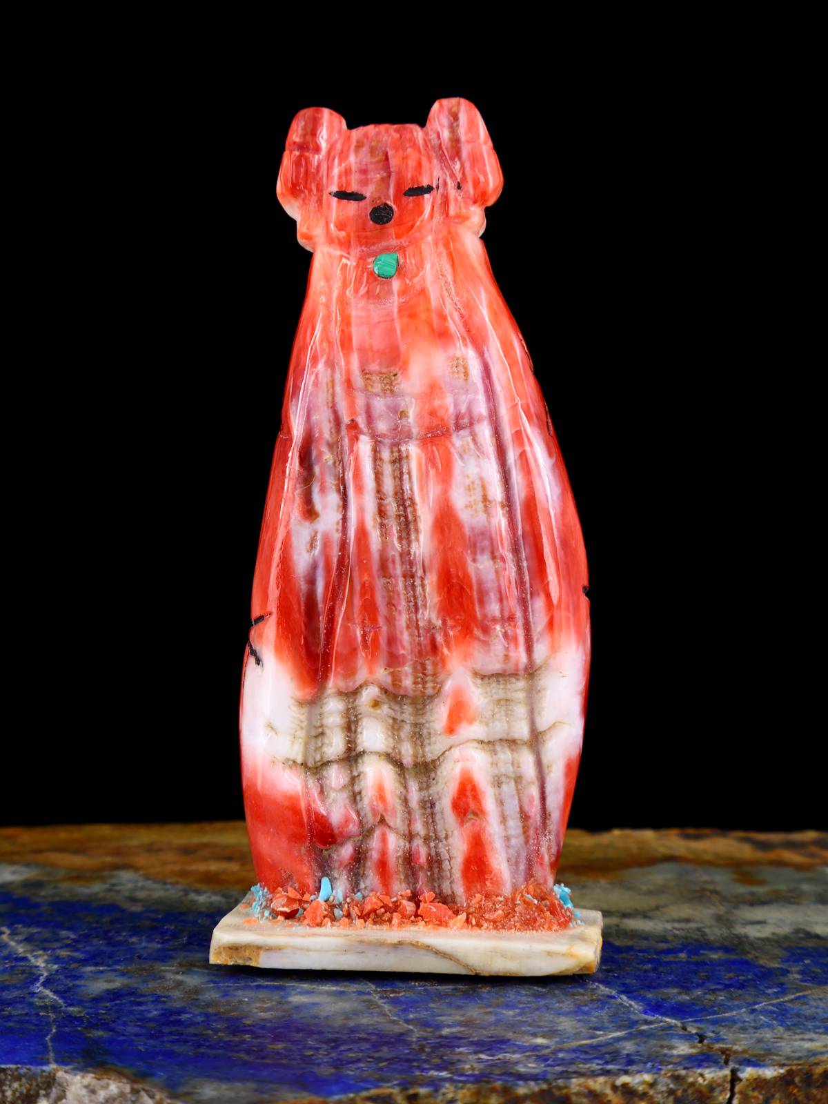 Spiny Oyster Maiden Zuni Fetish - PuebloDirect.com