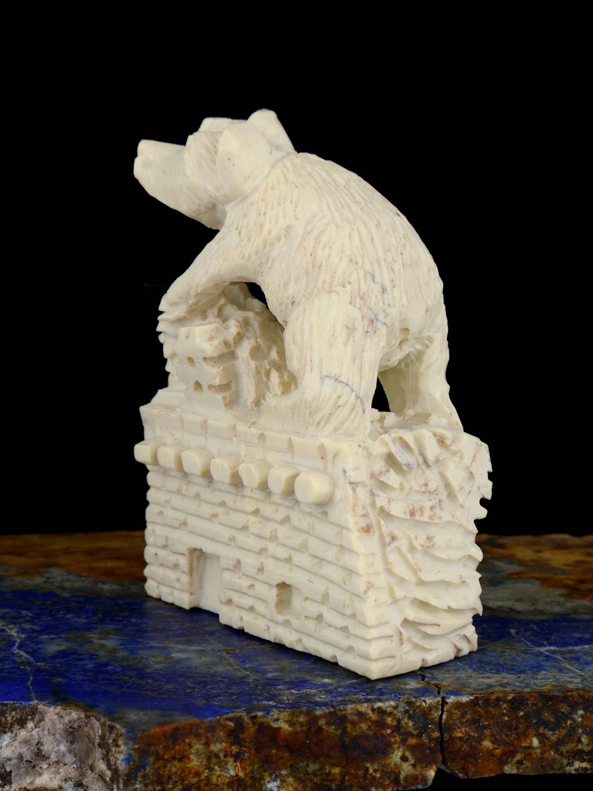 Zuni Fish Rock Bear Family Zuni Fetish - PuebloDirect.com