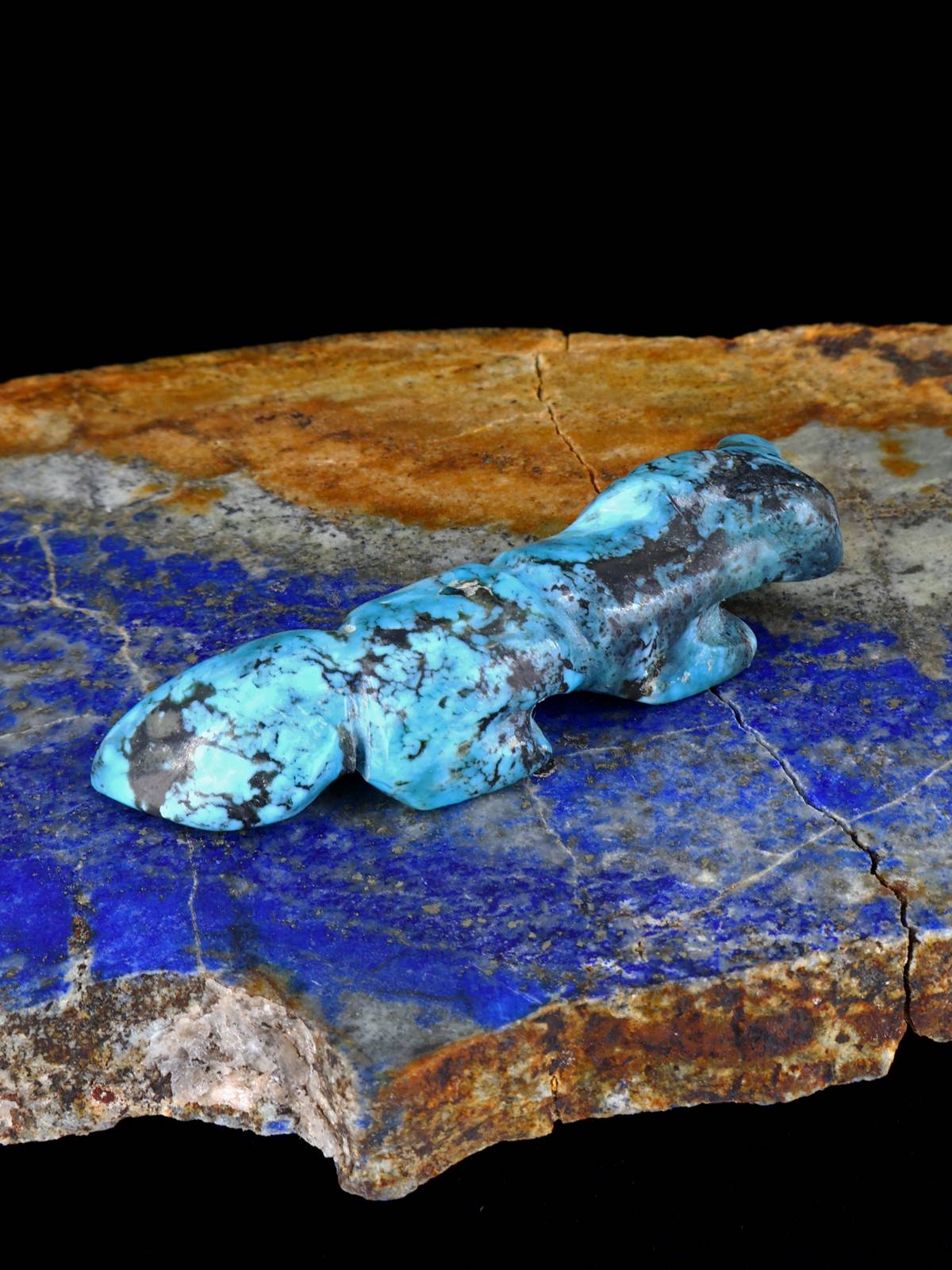 Turquoise Fox Zuni Fetish - PuebloDirect.com