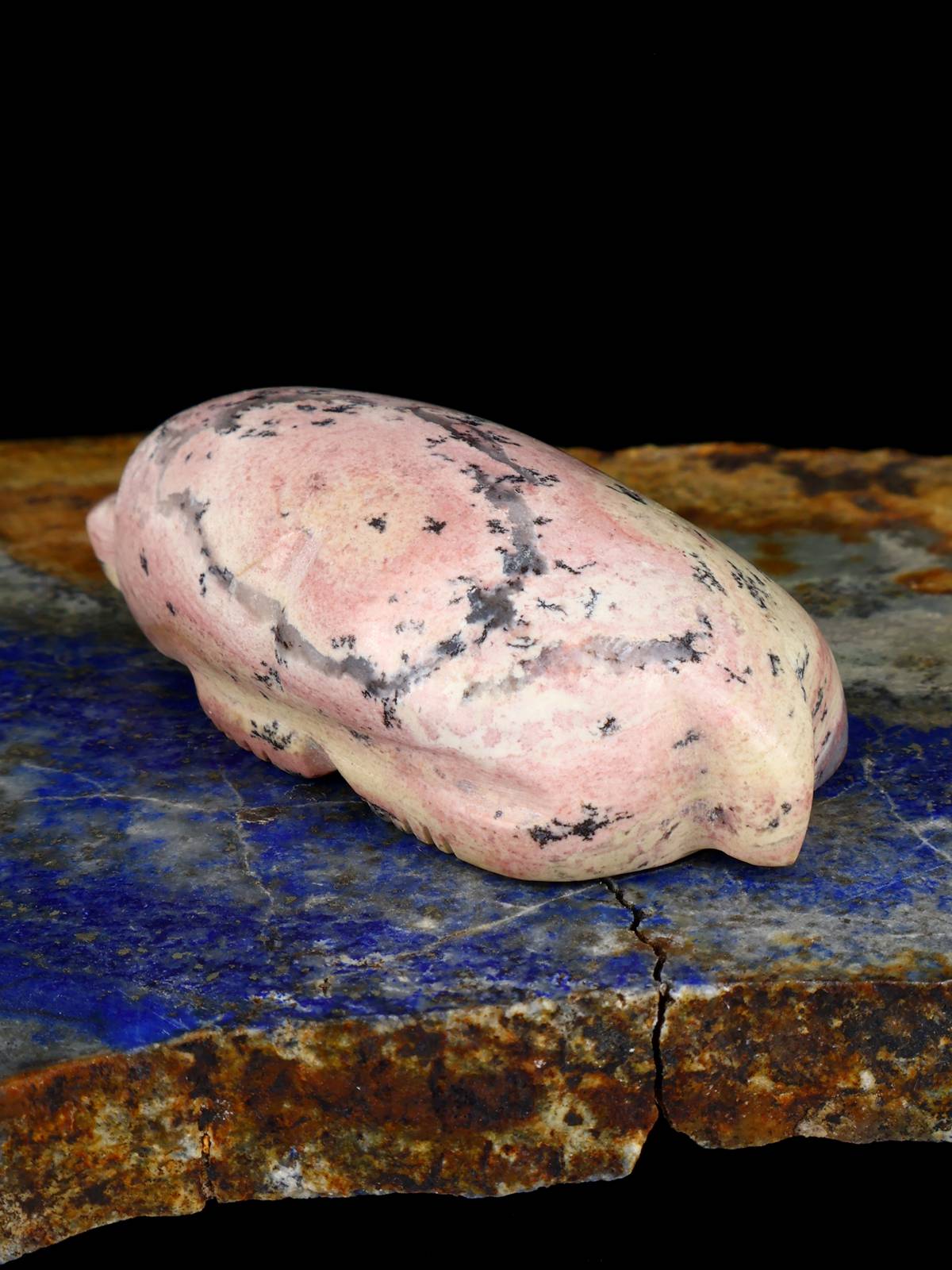 Watermelon Serpentine Mole Zuni Fetish - PuebloDirect.com