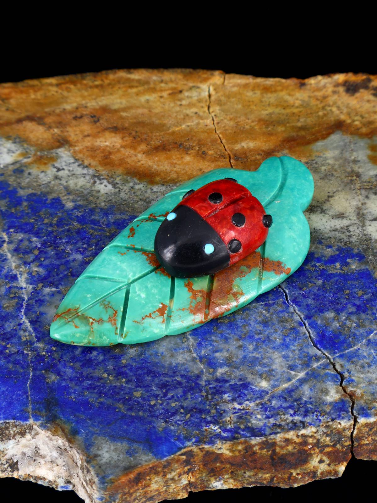 Apple Coral Ladybug on Leaf Zuni Fetish - PuebloDirect.com
