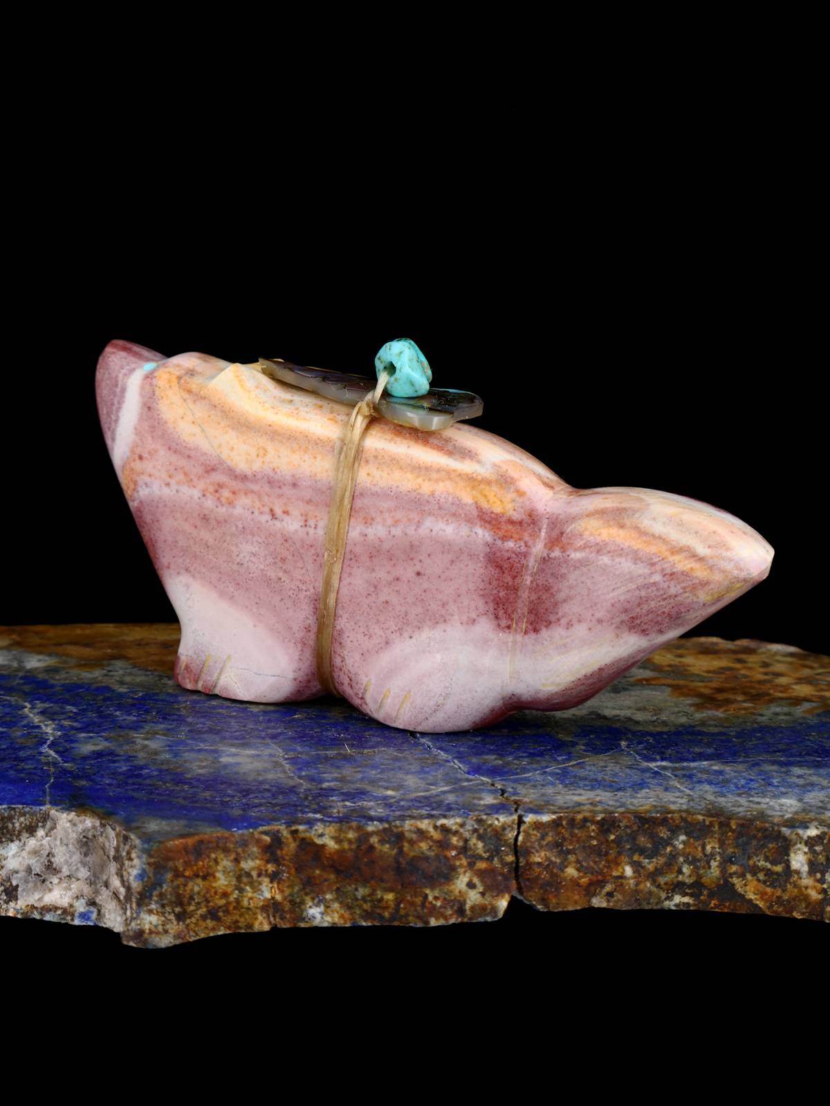 Rhyolite Coyote Zuni Fetish - PuebloDirect.com