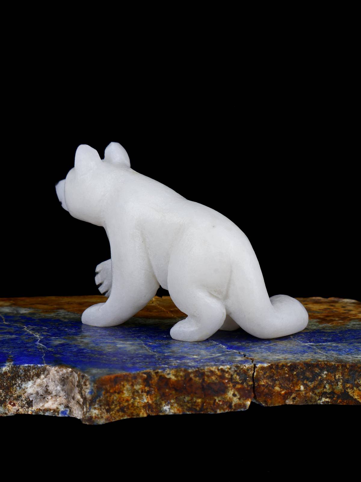 White Marble Wolf Zuni Fetish