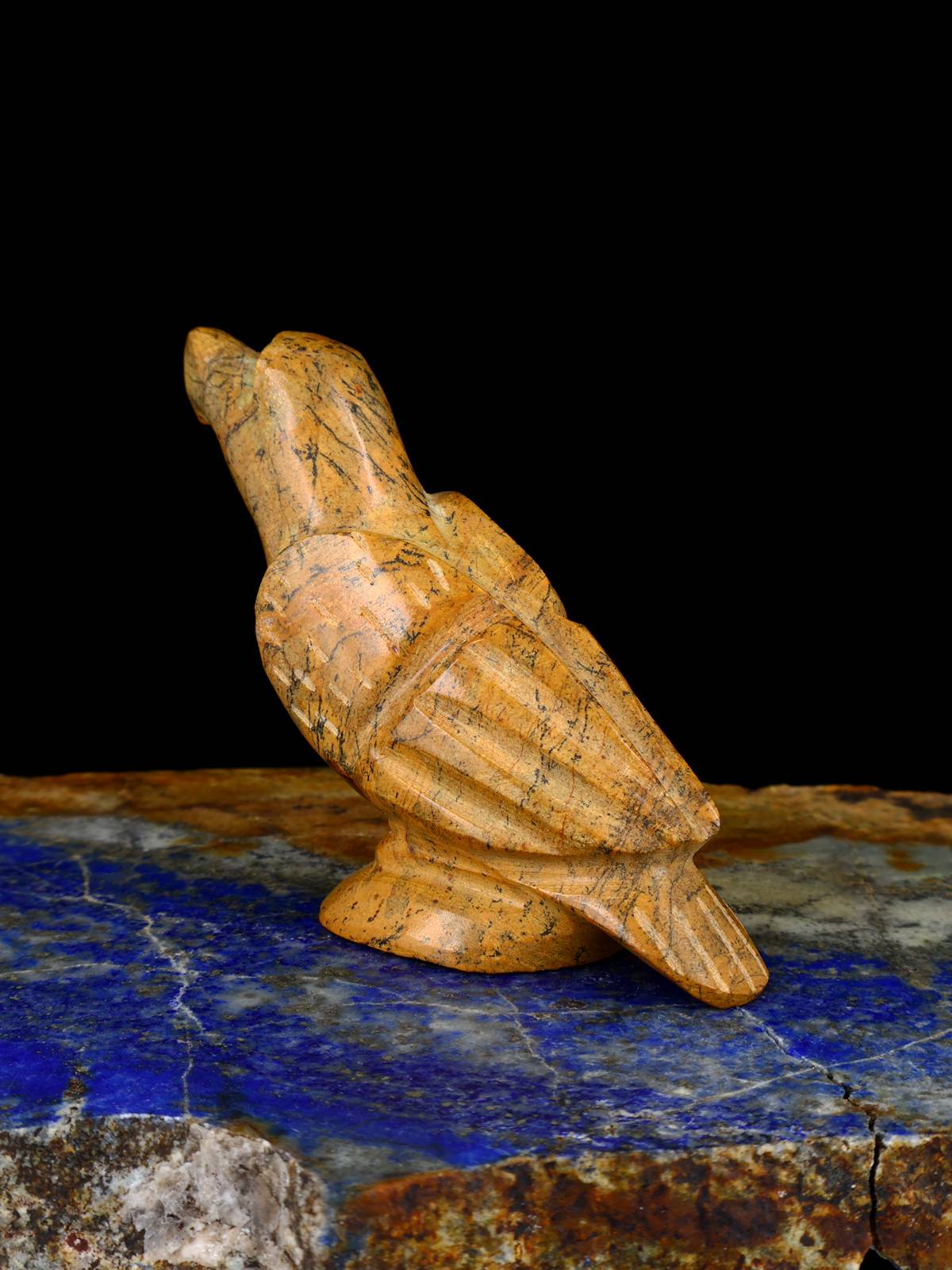 Travertine Eagle Zuni Fetish Carving