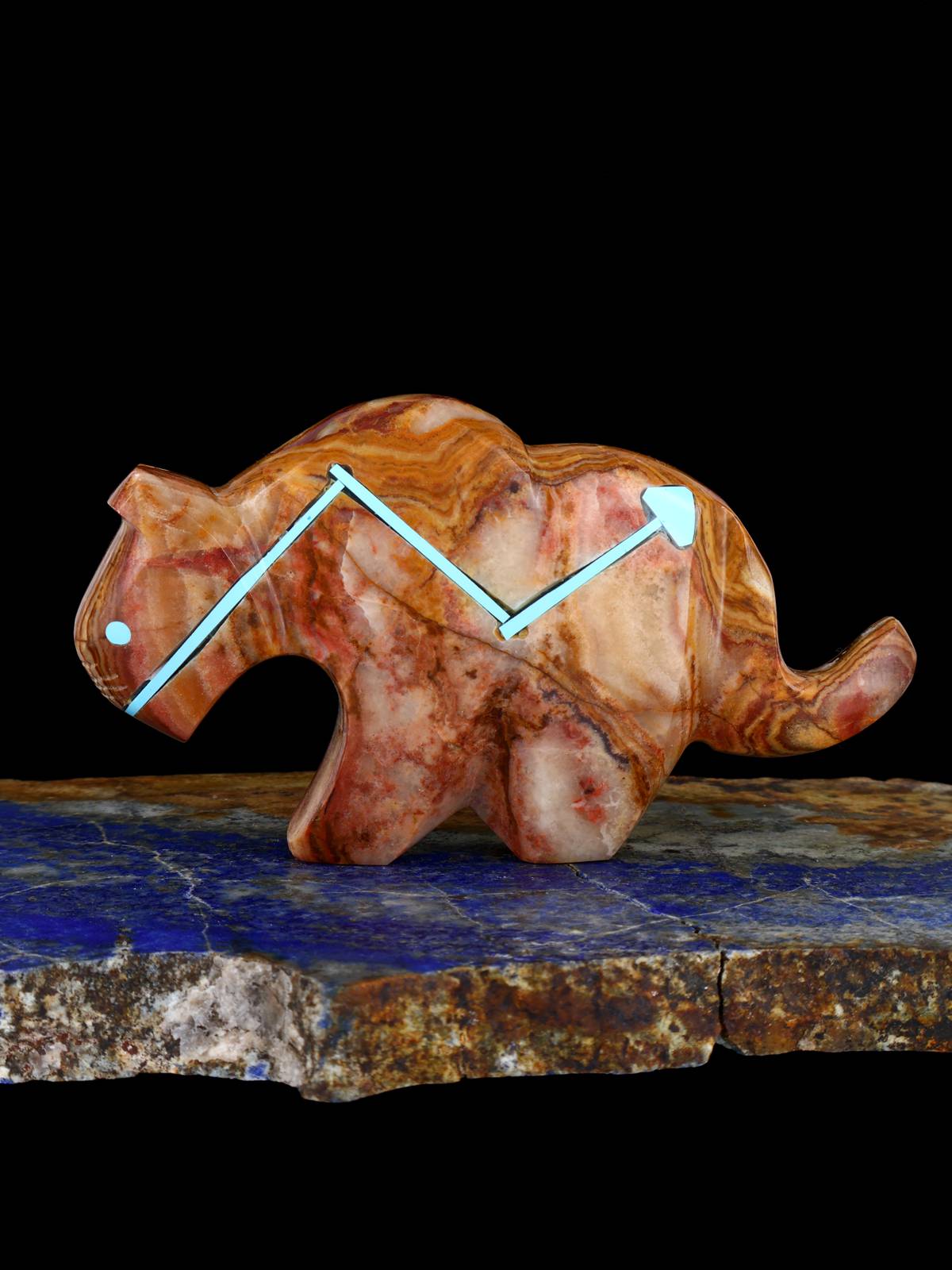 Onyx Mountain Lion Zuni Fetish - PuebloDirect.com